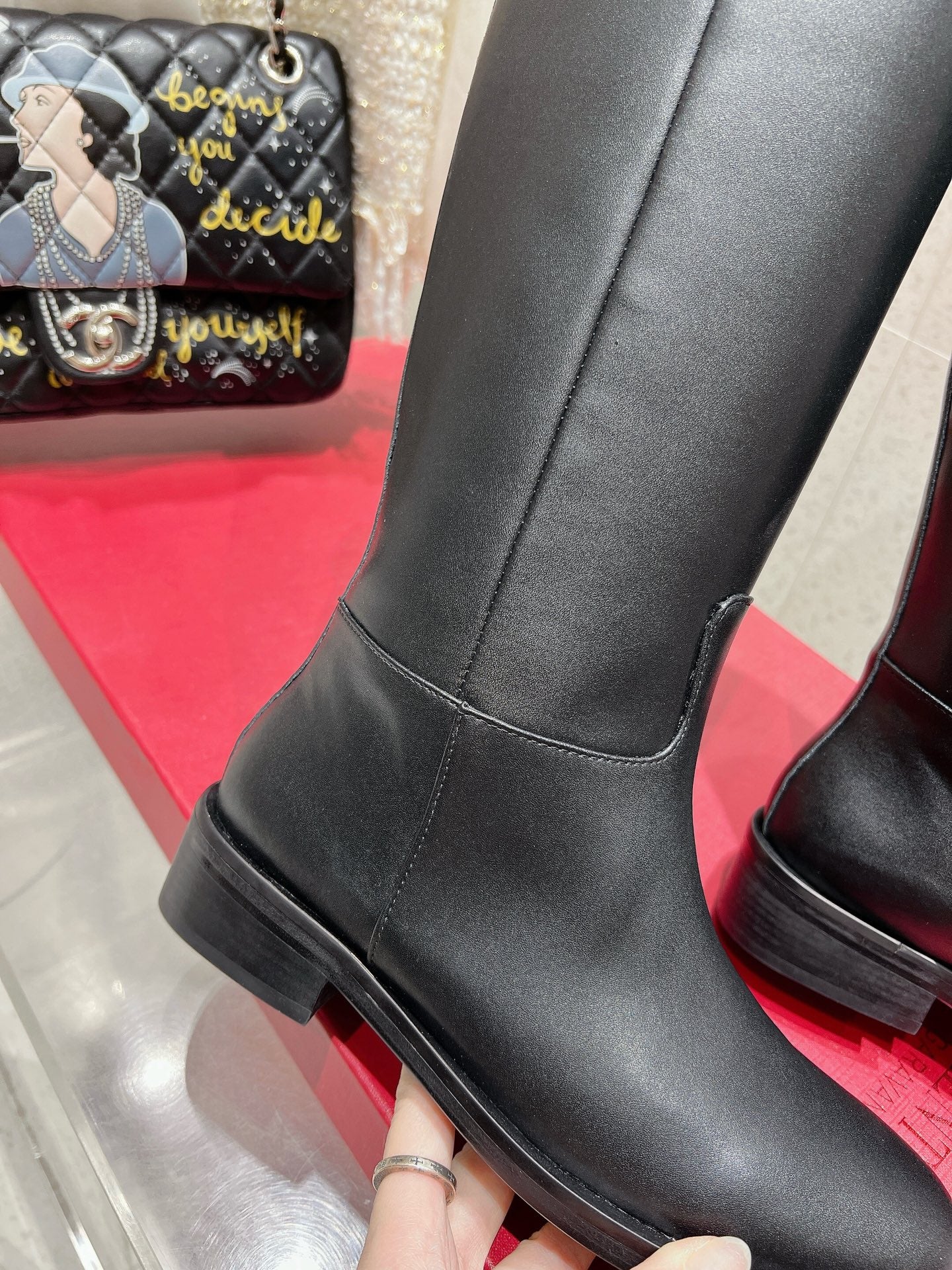 VALENTINO 25S KNEE-HIGH BOOTS IN BLACK CALFSKIN STYLE 4