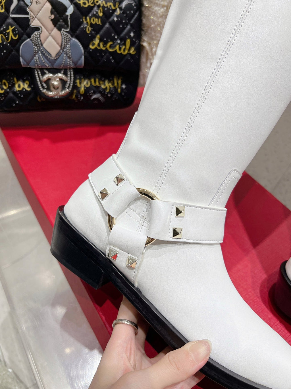 VALENTINO 25S KNEE-HIGH BOOTS IN WHITE CALFSKIN STYLE 3