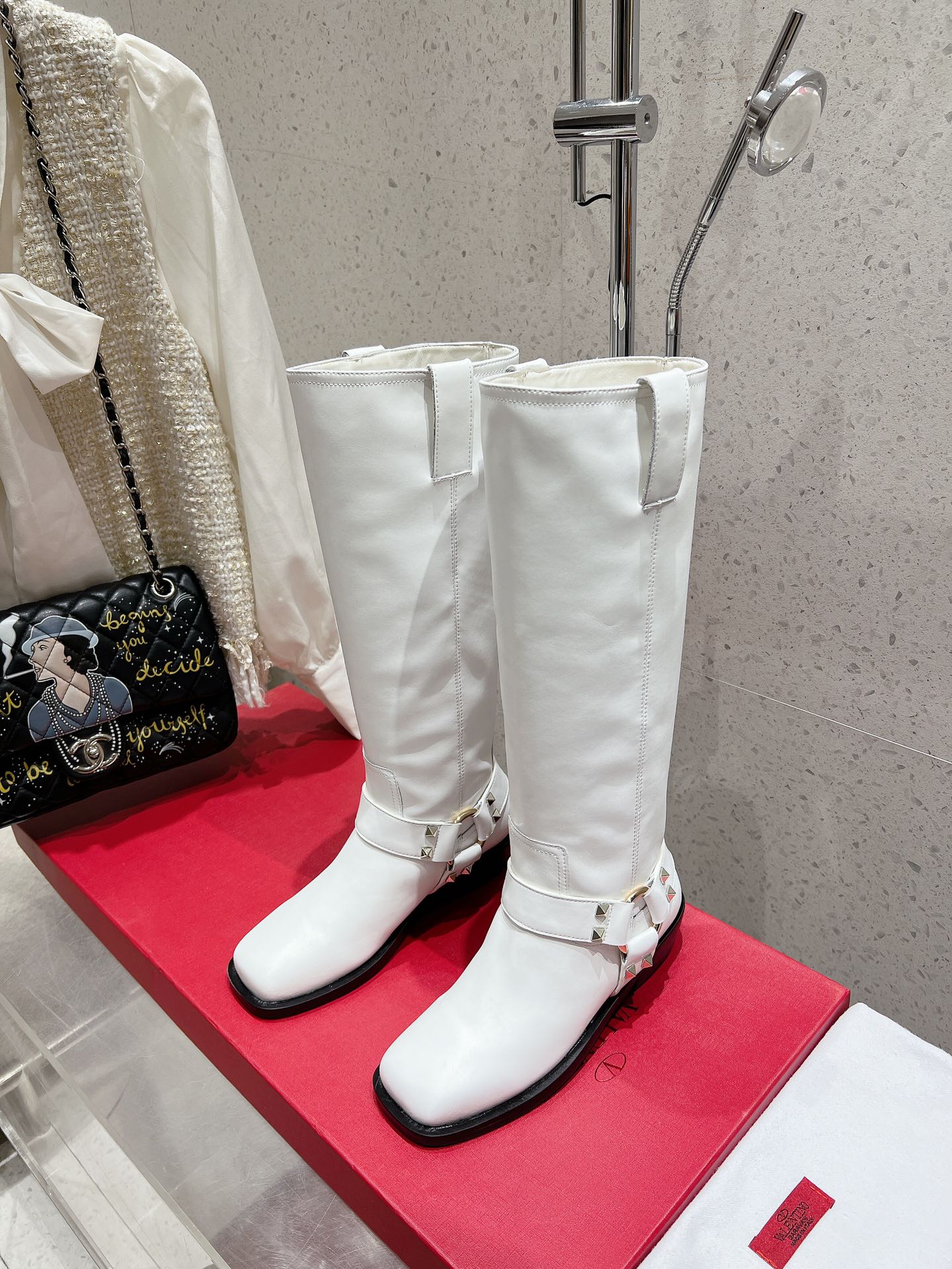 VALENTINO 25S KNEE-HIGH BOOTS IN WHITE CALFSKIN STYLE 3