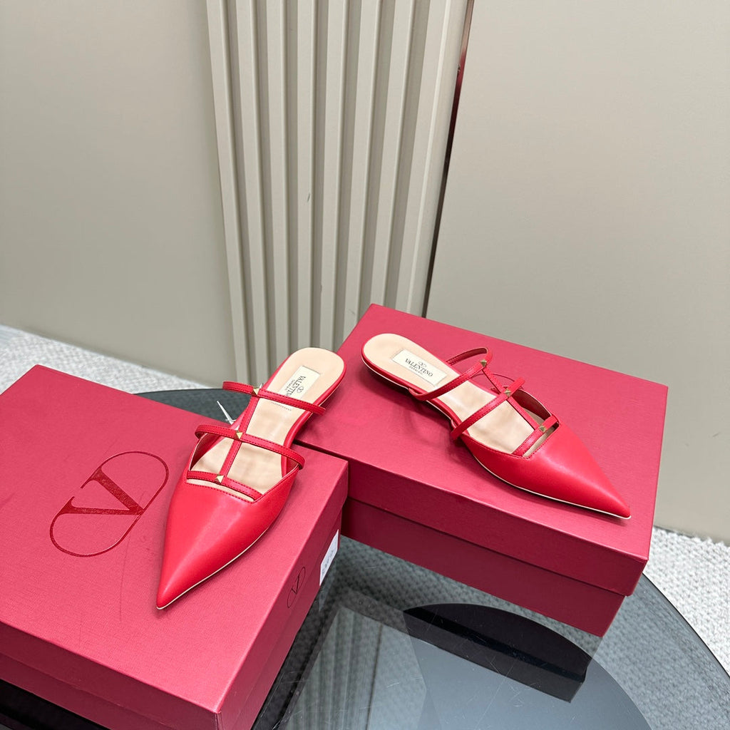 ROCKSTUD WISPY CHERRY RED CALFSKIN MULE 20MM