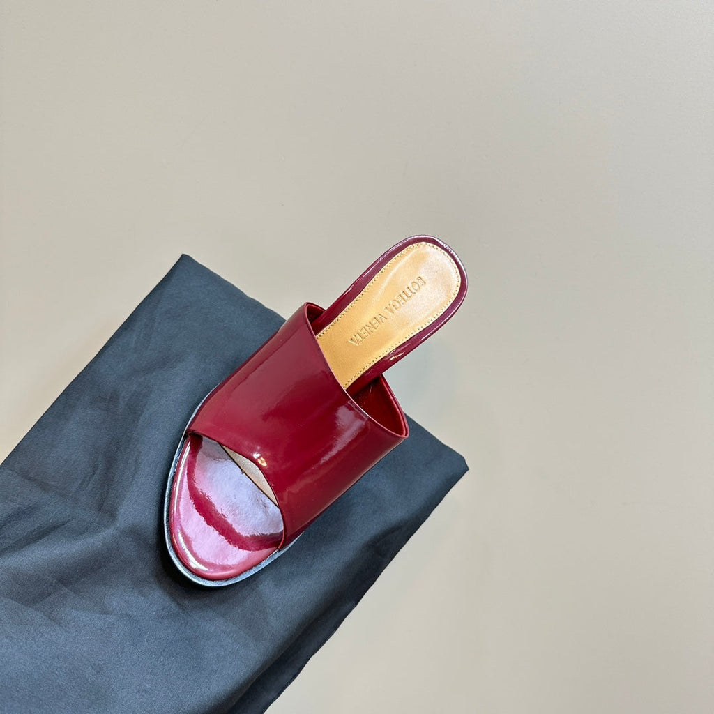 HIGH MULE 95 MM IN WINE RED CALFSKIN