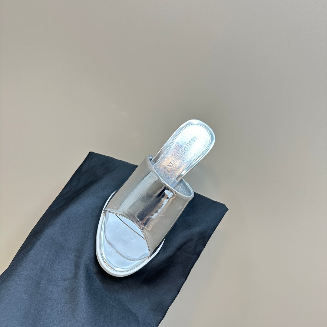 HIGH MULE 95 MM IN SILVER CALFSKIN