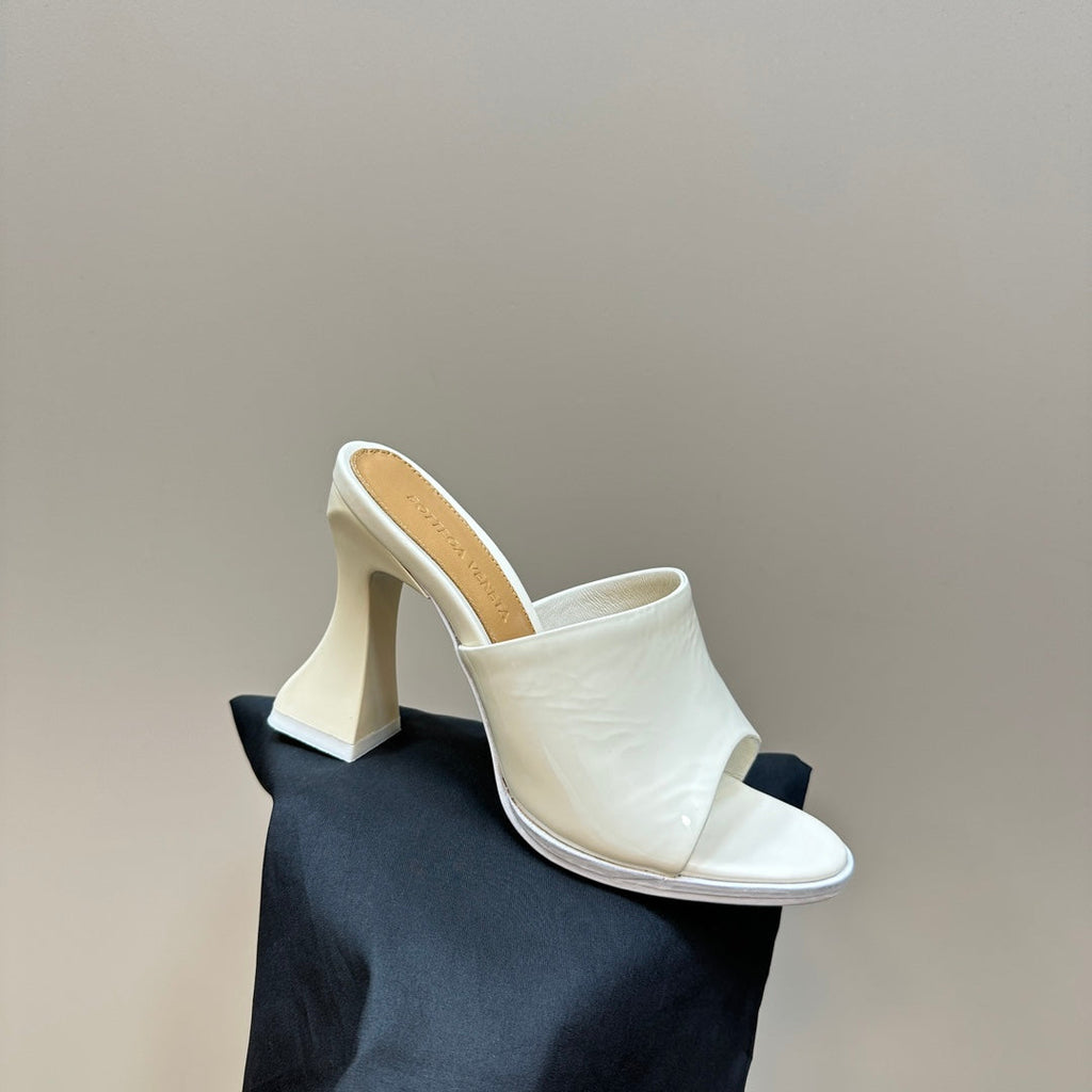 HIGH MULE 95 MM IN WHITE CALFSKIN