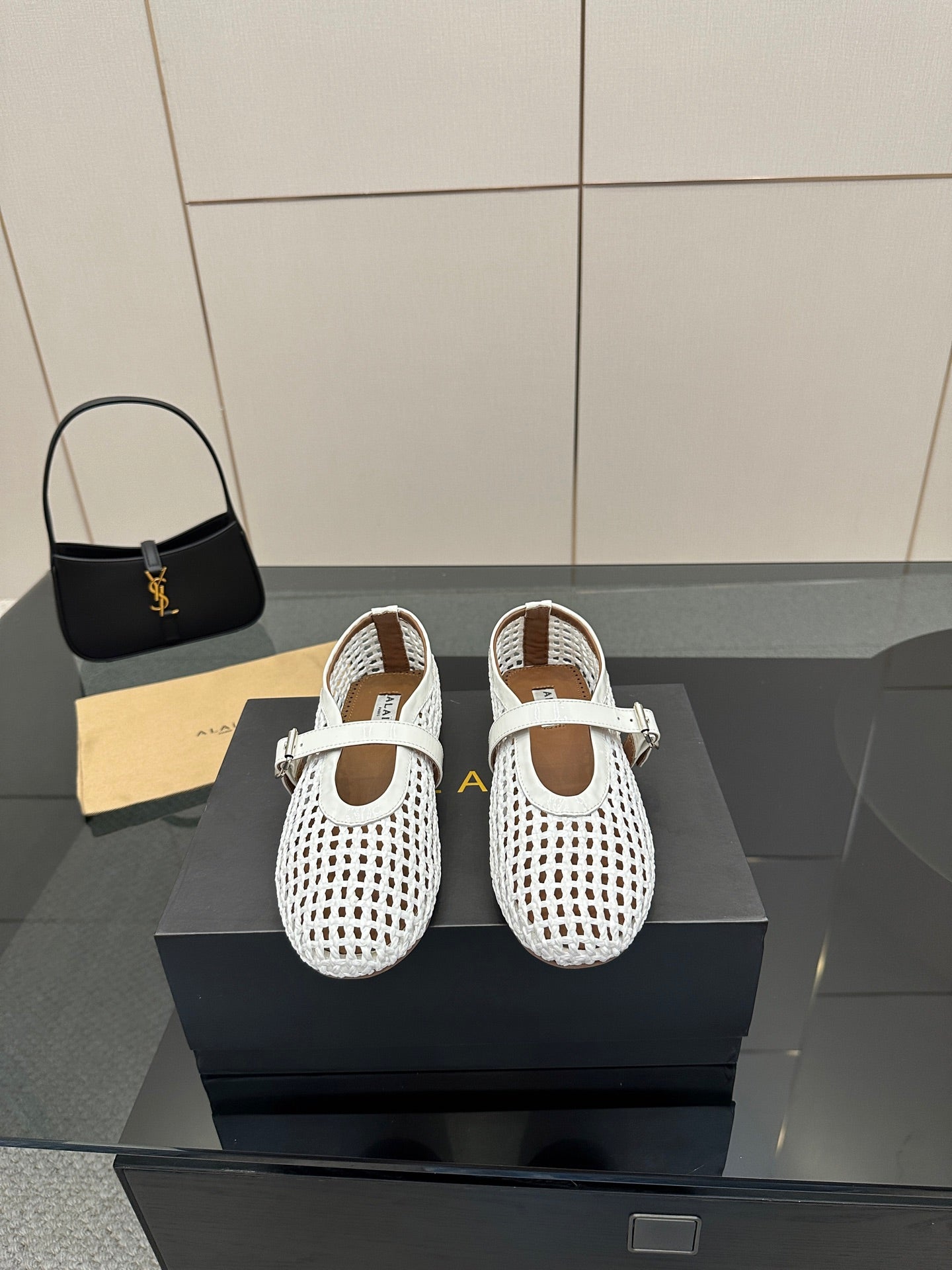 ALAIA MARY JANE FLAT 25S IN WHITE WOVEN MESH