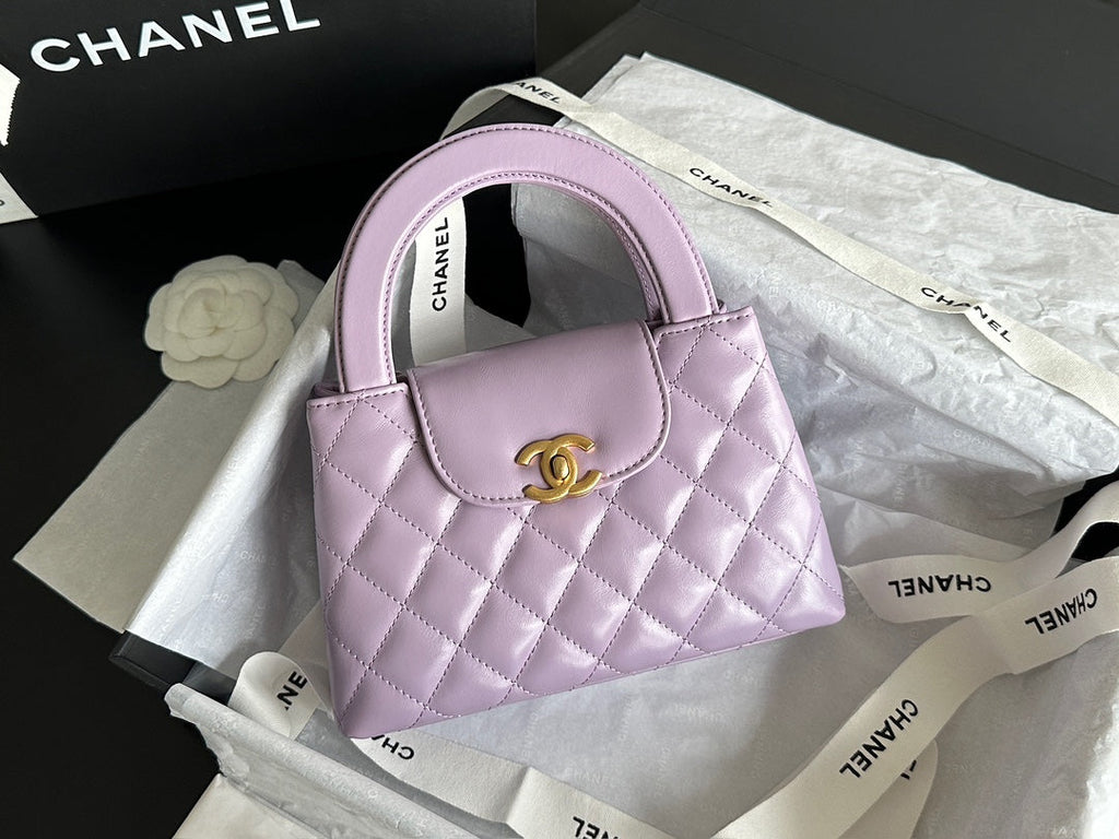 CHANEL VINTAGE KELLY 25S 19 CM IN PURPLE LAMBSKIN WITH GOLD HARDWARE