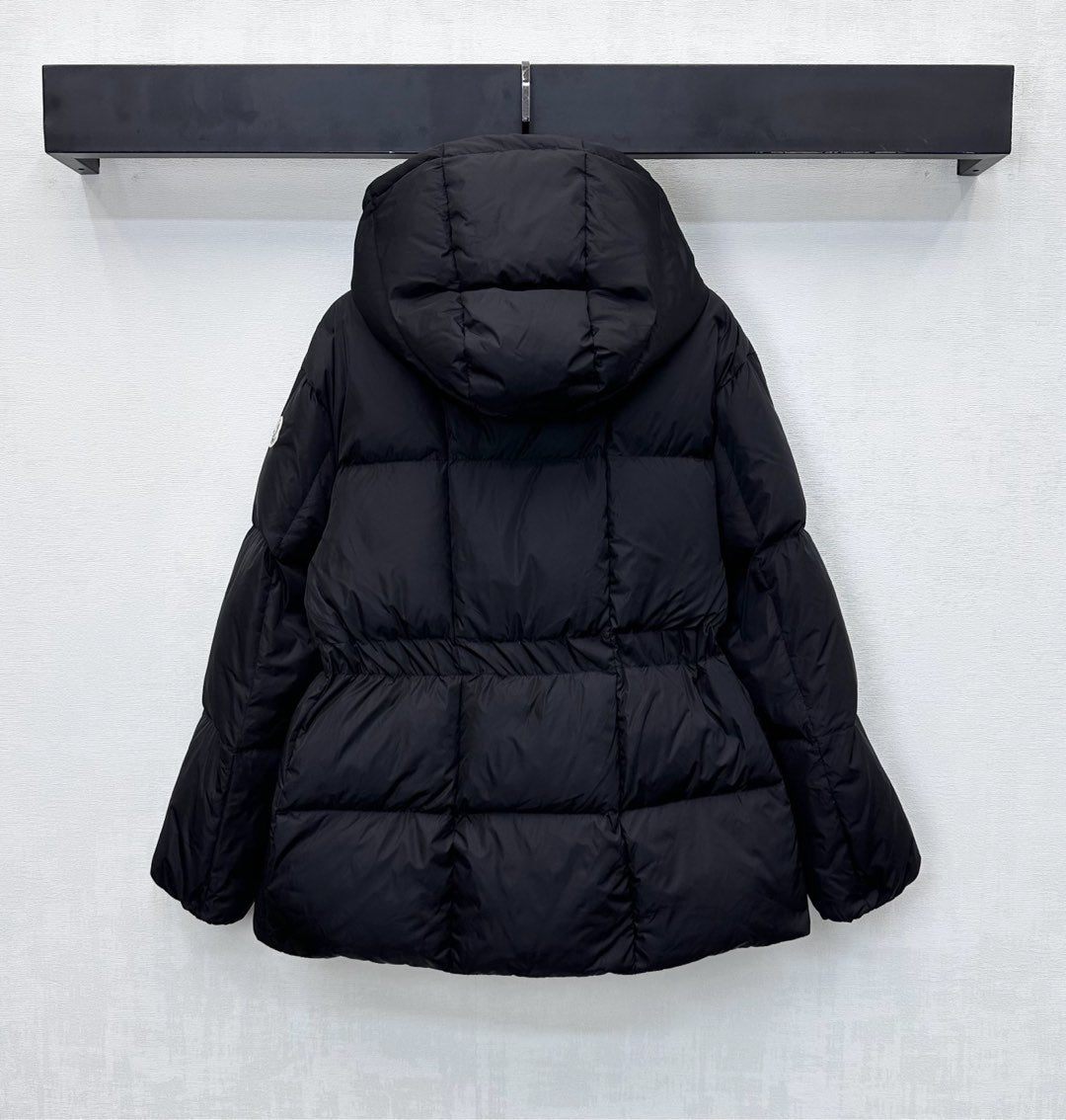MONCLER 25S DOWN JACKET WITH DETACHABLE HOOD 227