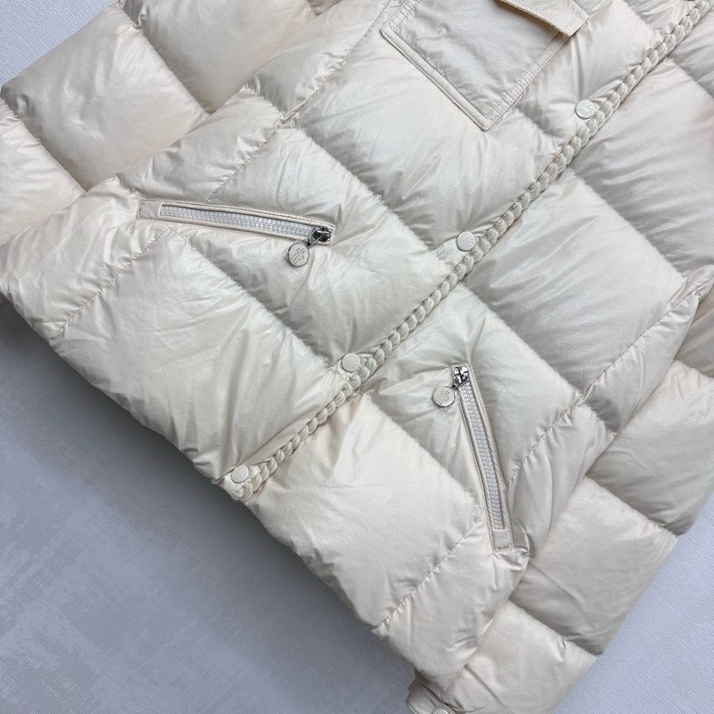 MONCLER JACKET STYLE 136