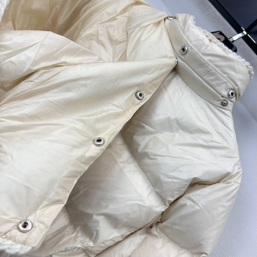 MONCLER JACKET STYLE 136