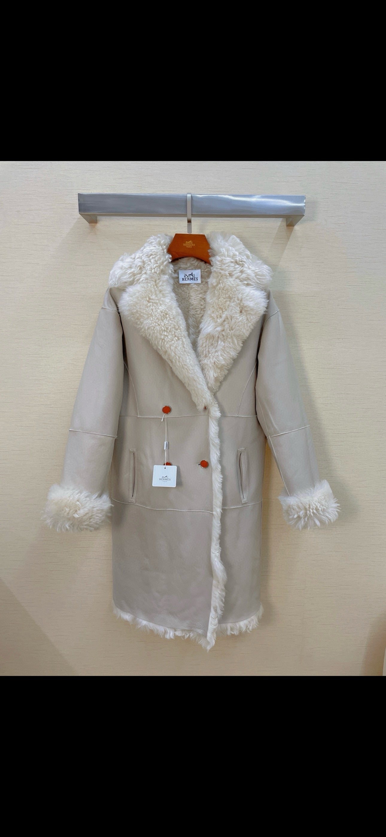 HERMES 25S LONG FUR COAT 234