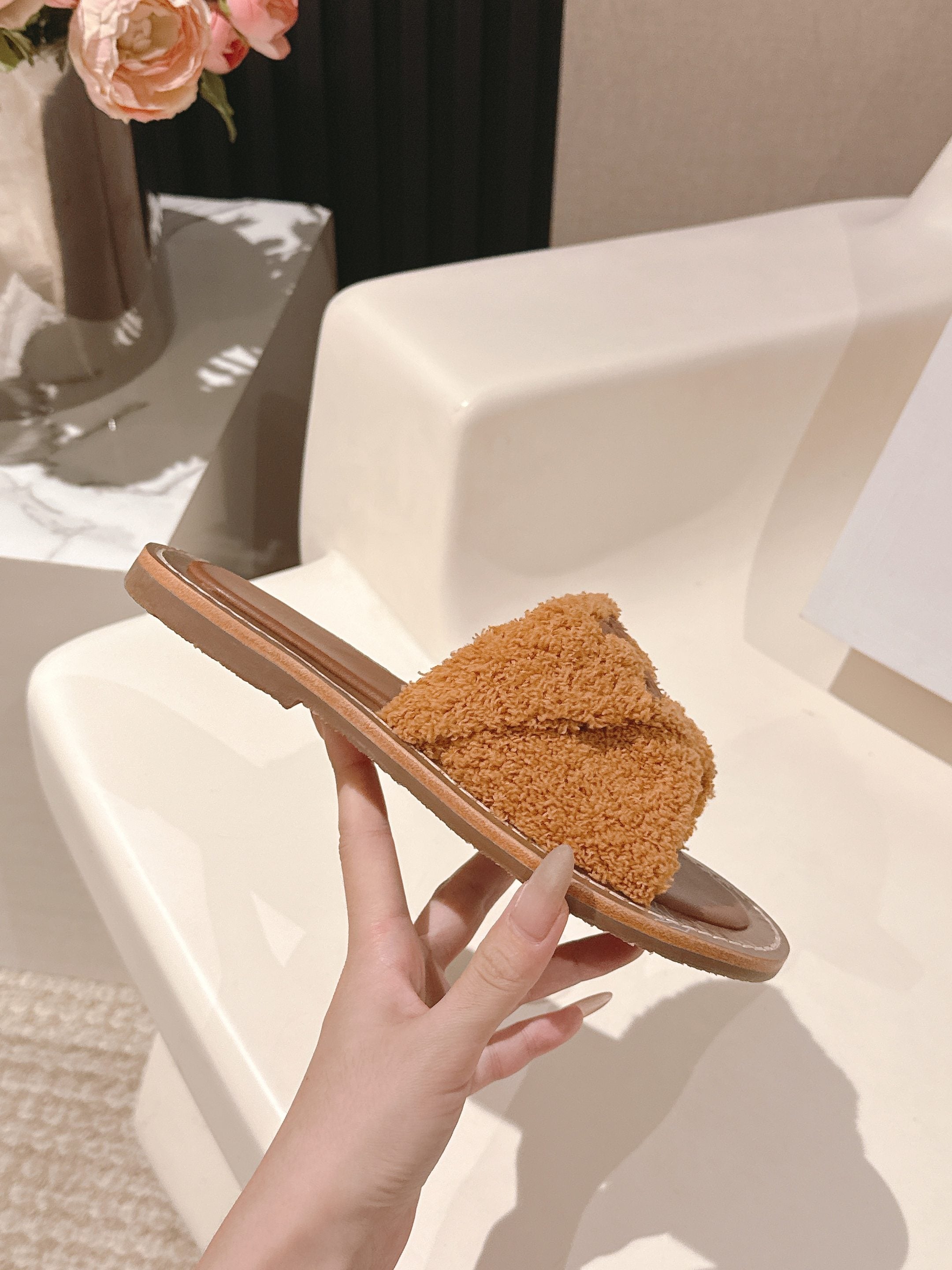 CELINE 25S LYMPIA TWISTED SANDAL IN BURNT ORANGE SPONGE FABRIC