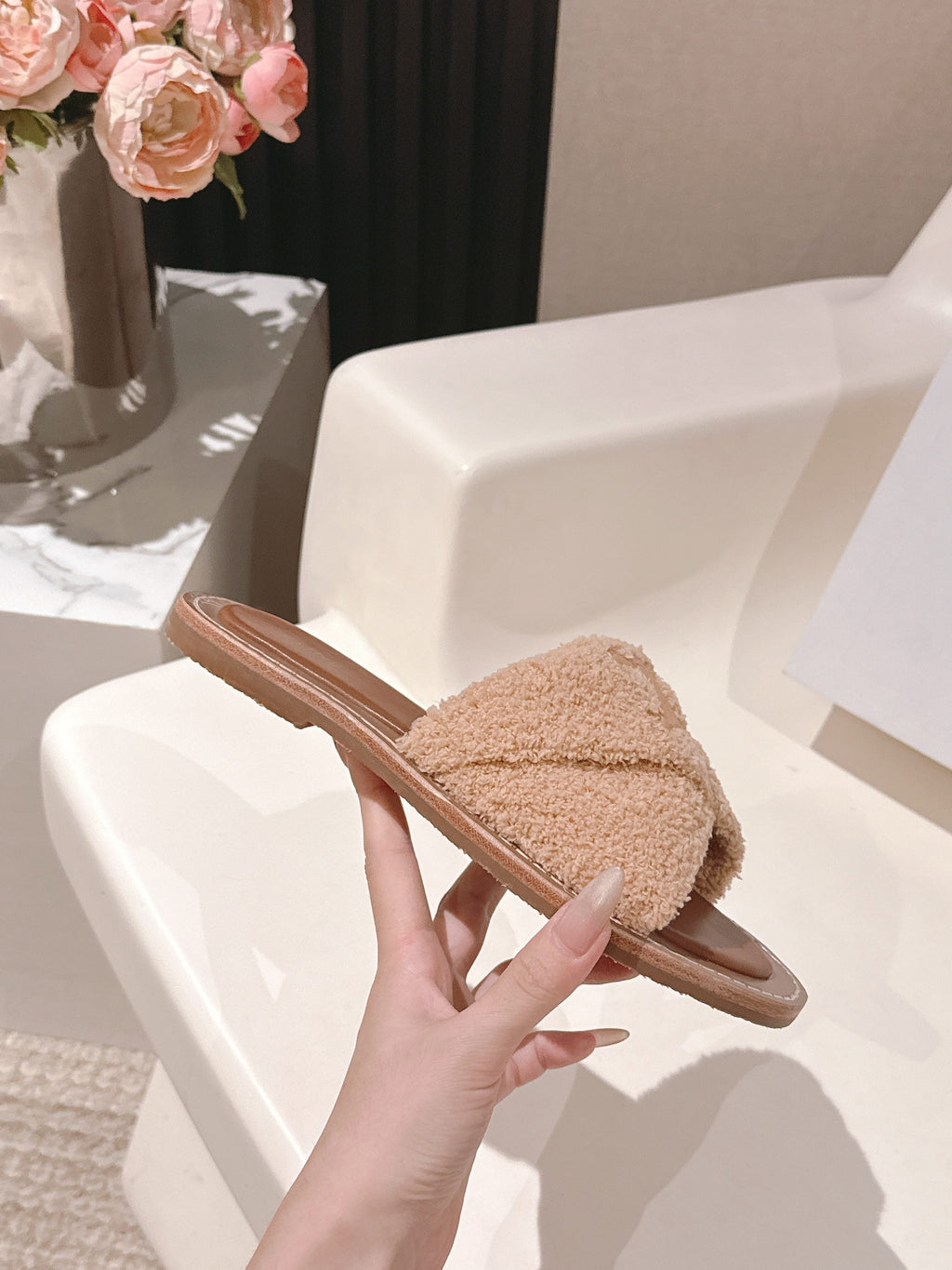 CELINE 25S LYMPIA TWISTED SANDAL IN BEIGE SPONGE FABRIC