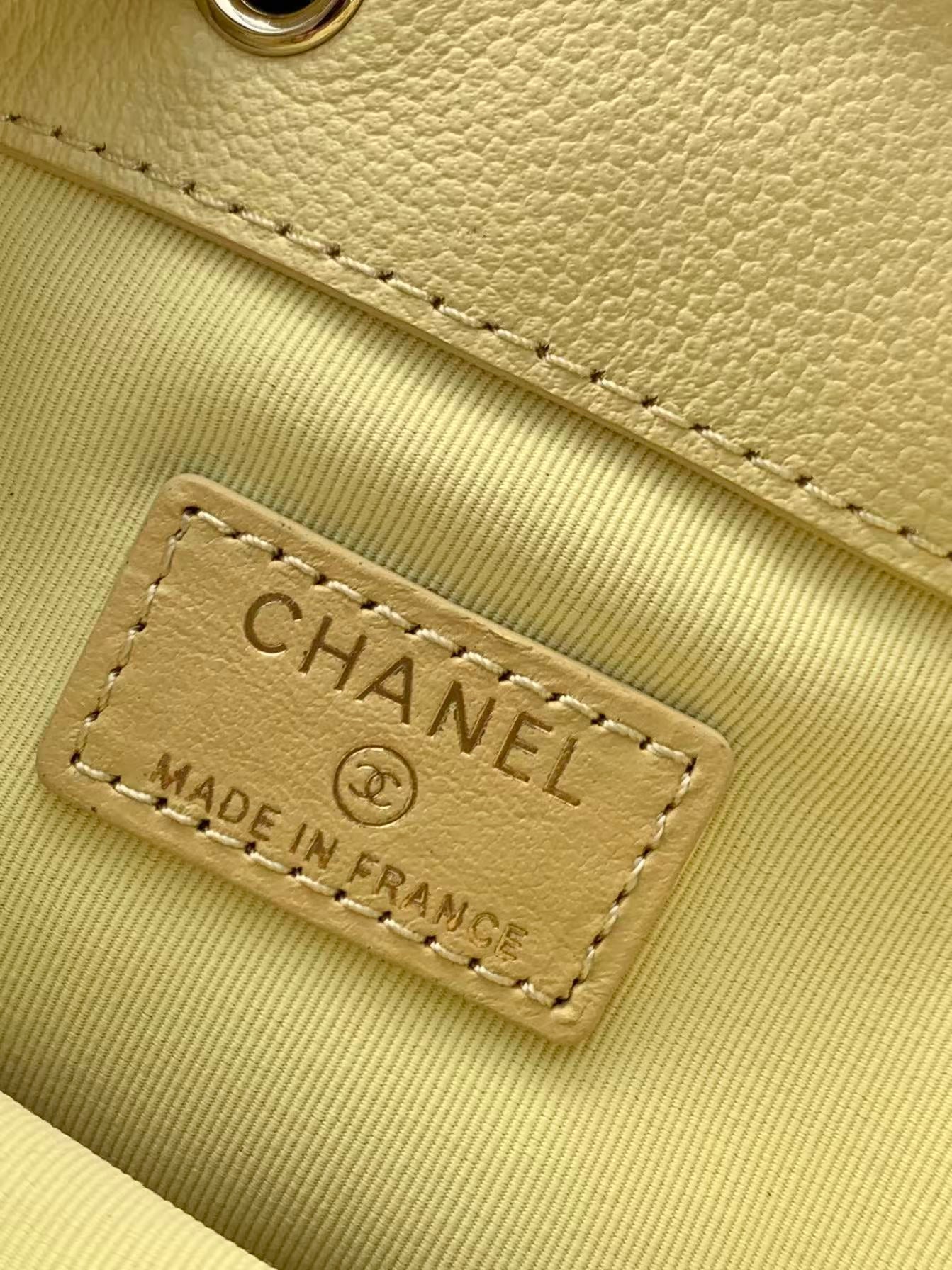 CHANEL 25S MINI BUCKET BAG 12 IN YELLOW CALFSKIN GOLD HARDWARE