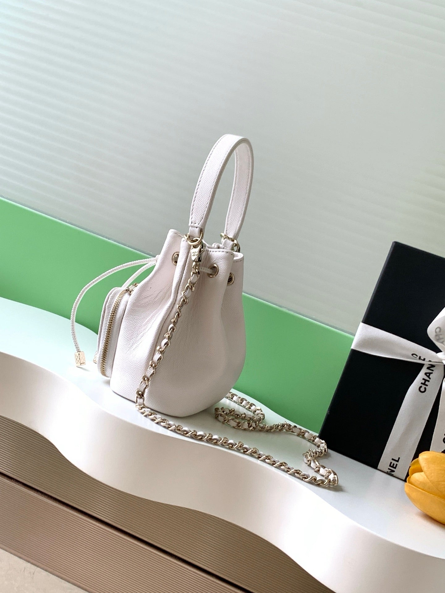 CHANEL 25S MINI BUCKET BAG 12 IN WHITE CALFSKIN GOLD HARDWARE