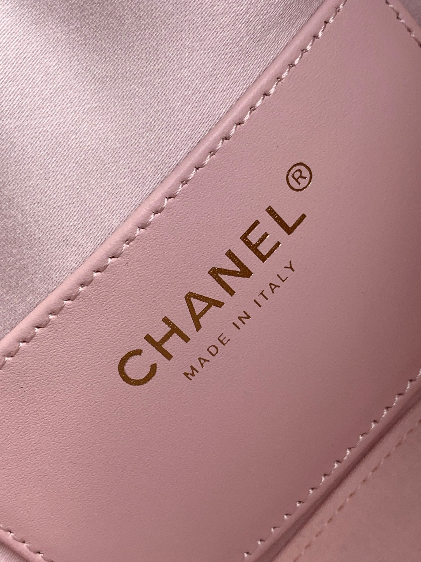 CHANEL 25S HOBO BAG 22 IN LIGHT PINK CAVIAR WITH GOLD HARDWARE