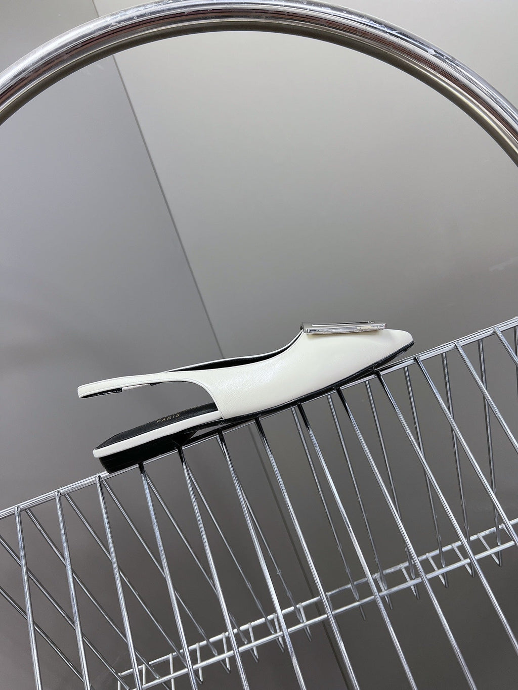 SL SQUARE BUCKLE SLINGBACK WHITE CALFSKIN