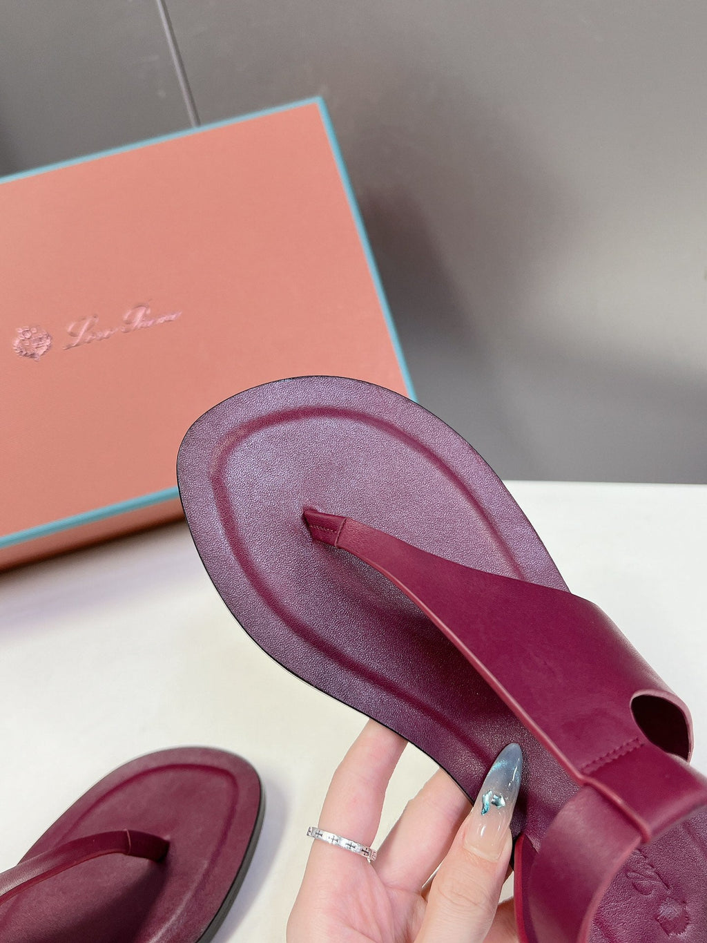 LP TRANI SANDALS BOYSENBERRY CALFSKIN