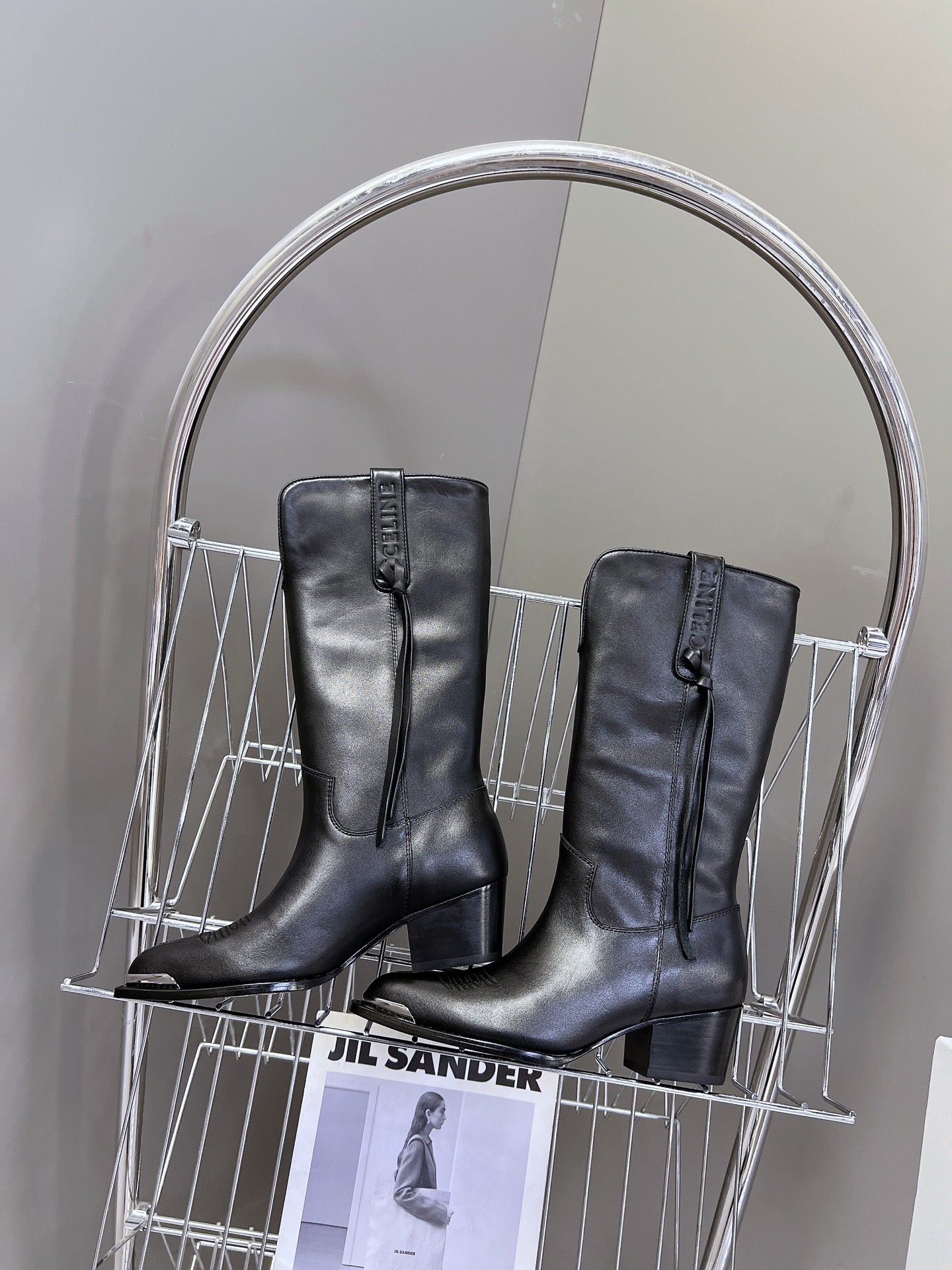 CELINE 25S HIGH CUT CHELSEA BOOTS 45MM IN BLACK CALFSKIN