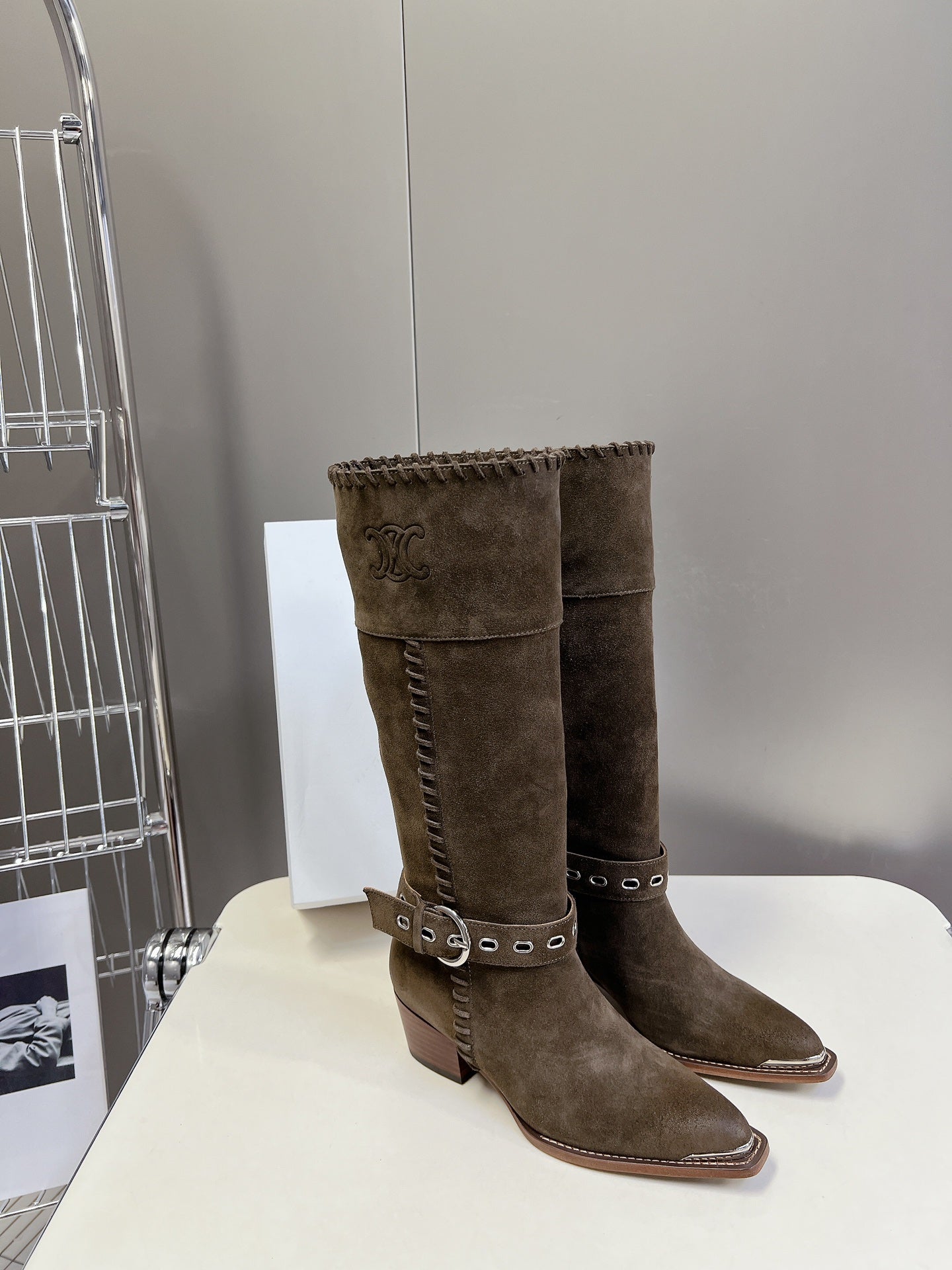 CELINE 25S BULKY LACED UP BOOTS 45MM IN CHARCOAL BROWN SUEDE