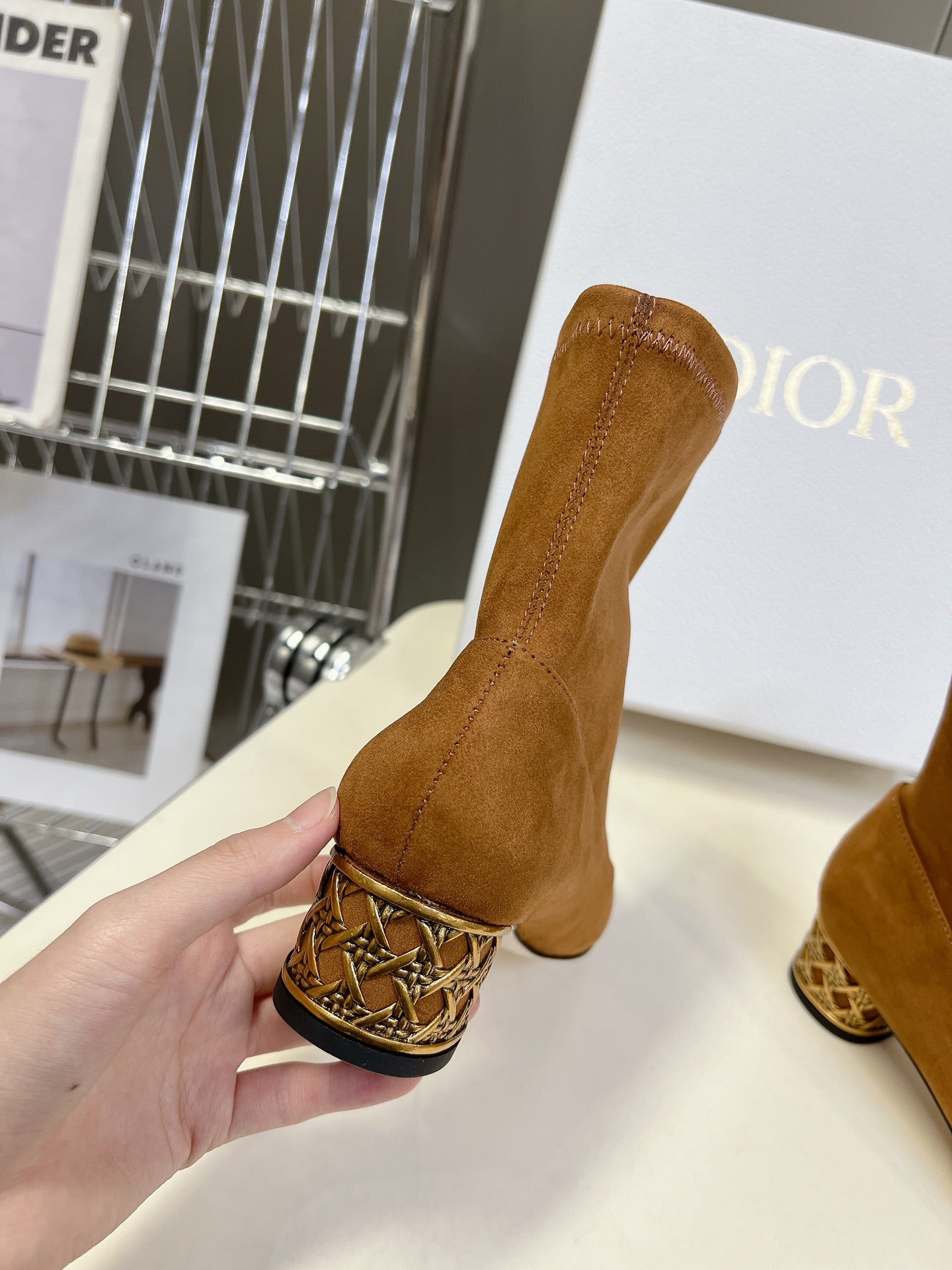 ICON HEELED ANKLE BOOT BRONZE BROWN SUEDE 4 CM WITH GOLD LOGO