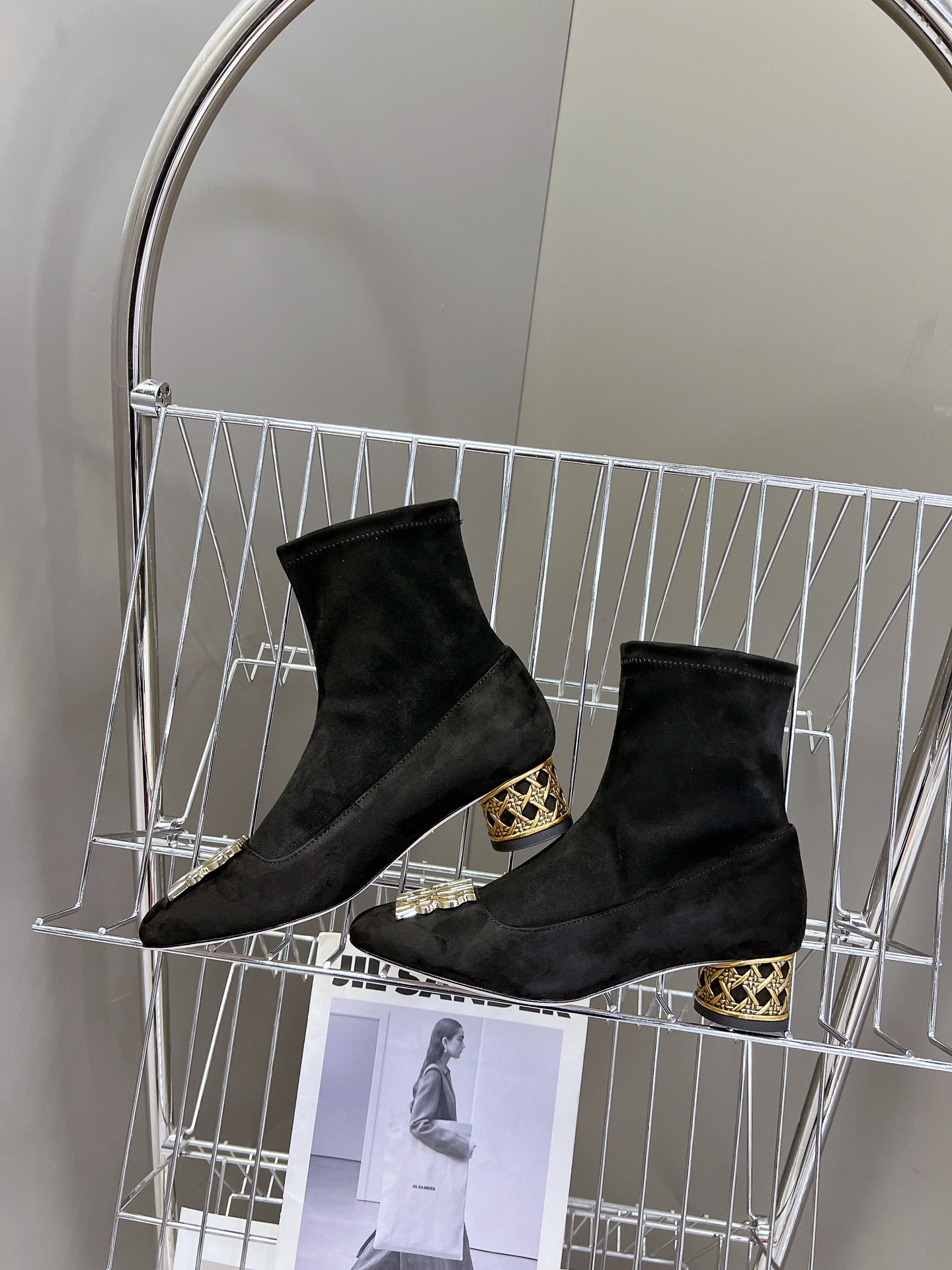 ICON HEELED ANKLE BOOT BLACK SUEDE 4 CM WITH GOLD LOGO