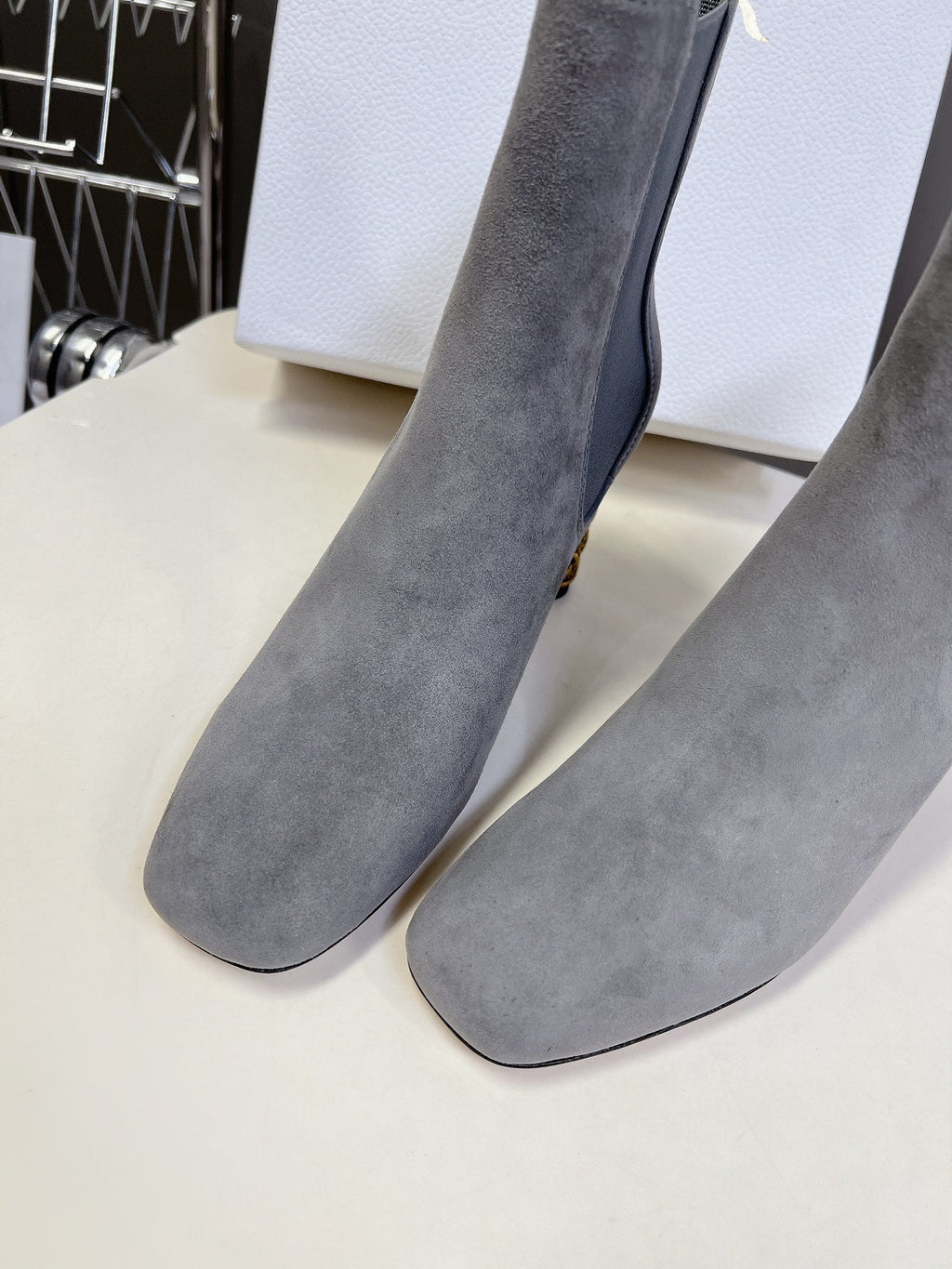 ICON HEELED ANKLE BOOT COOL GRAY SUEDE 8 CM