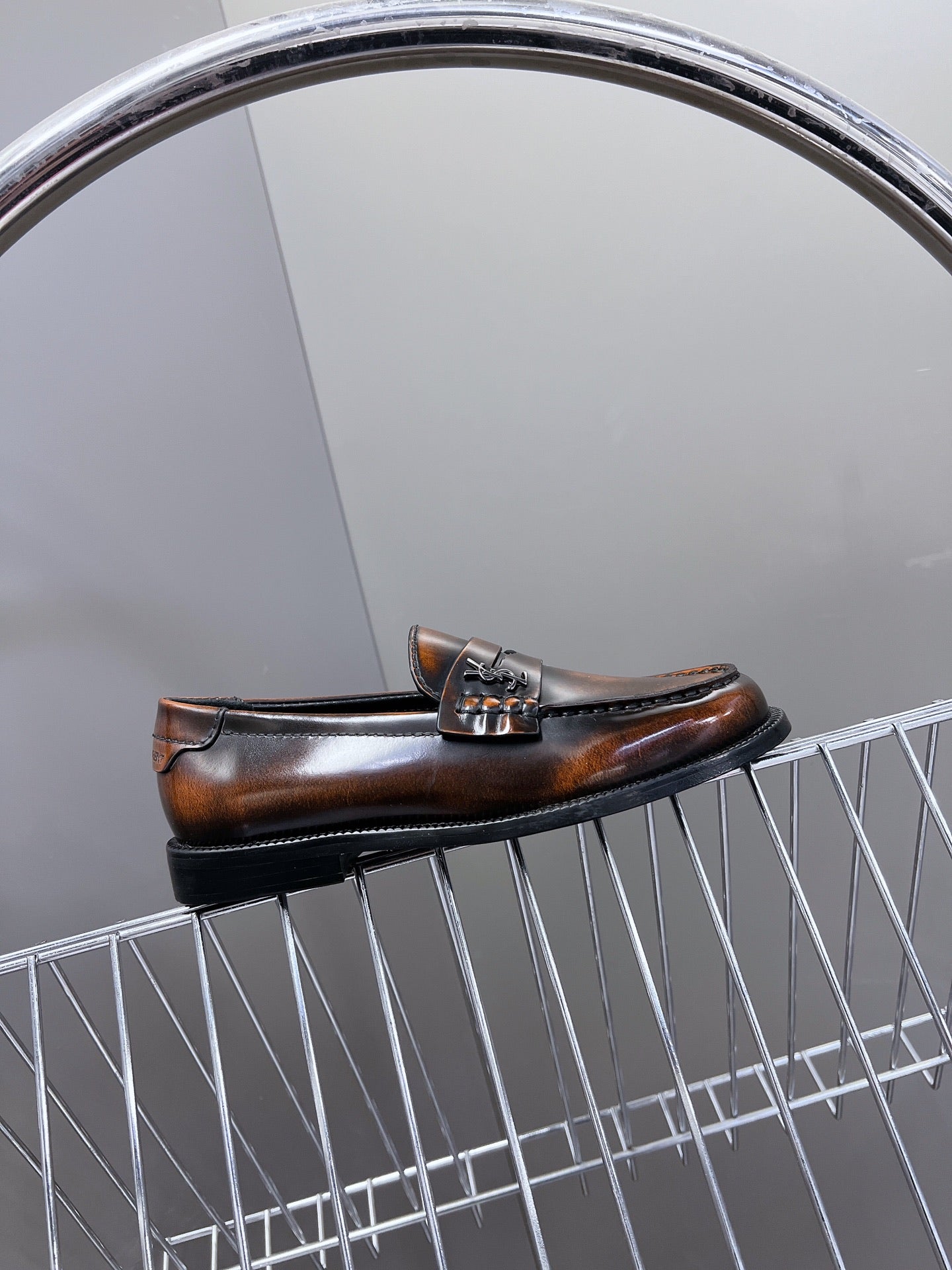 YSL 25S SAINT LAURENT LOAFERS IN TORTOISESHELL BROWN GLOSSY CALFSKIN