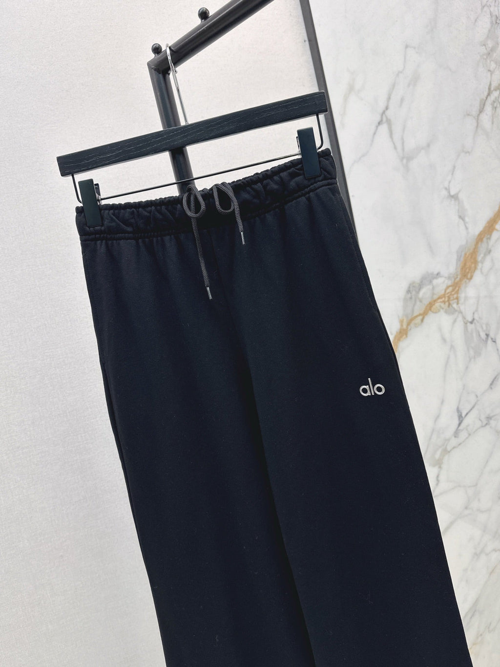 ALO SWEATPANTS STYLE 172