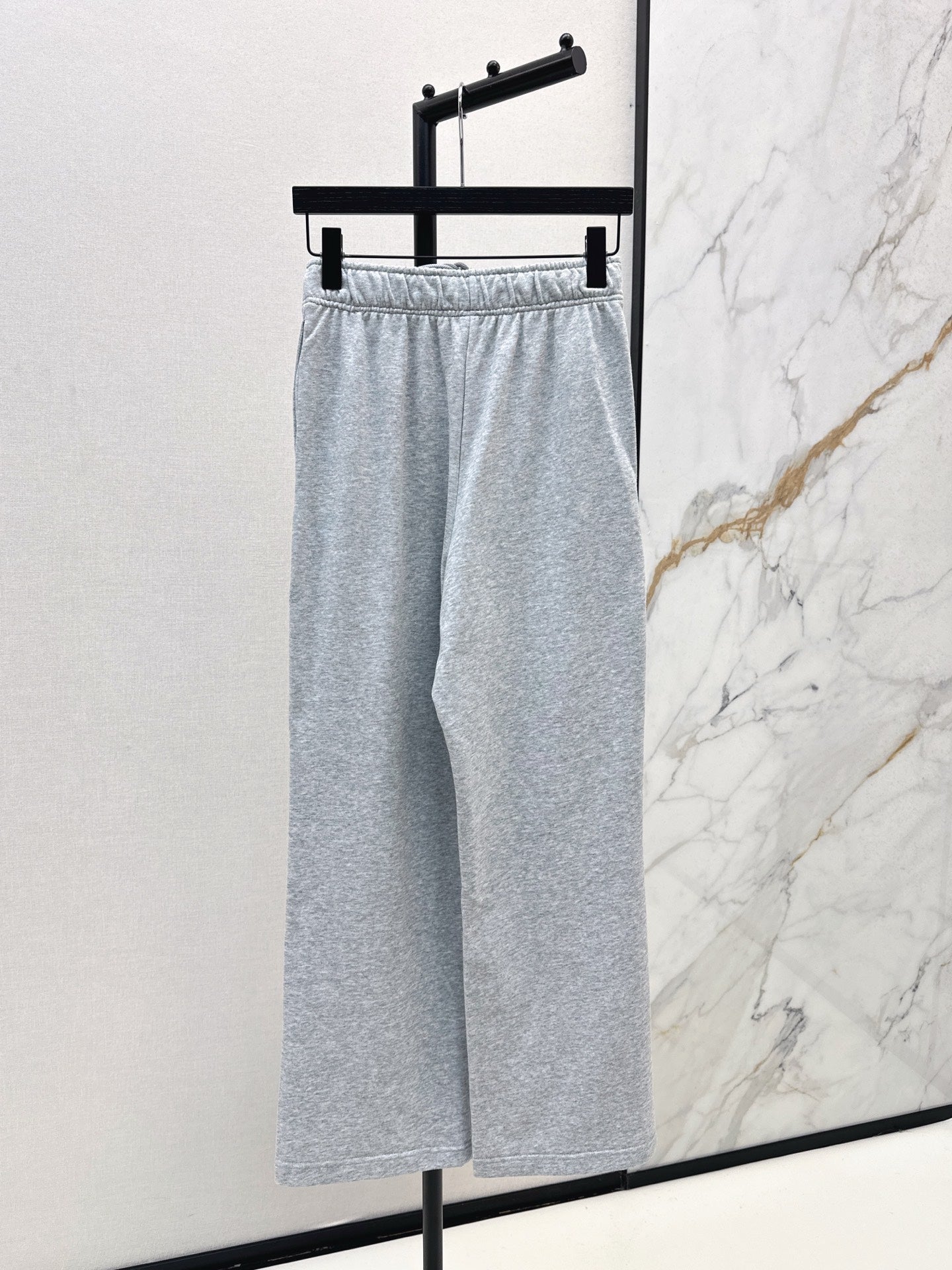 ALO SWEATPANTS STYLE 173