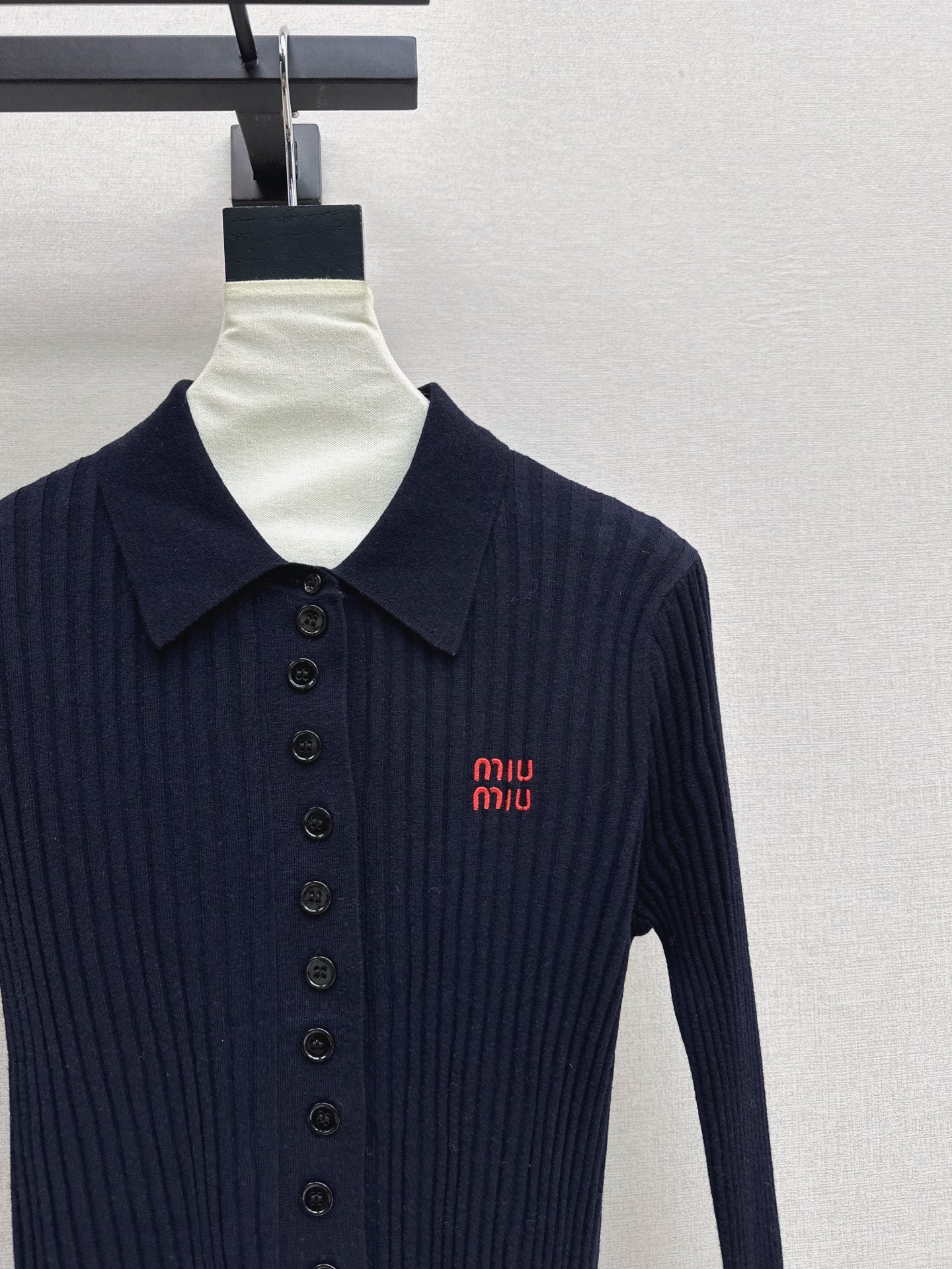MIUMIU POLO SWEATER STYLE 831