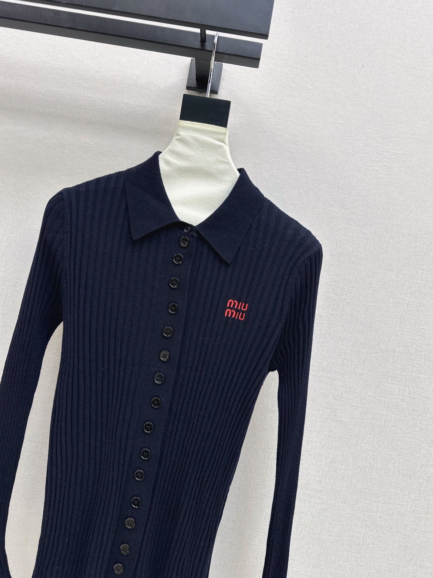 MIUMIU POLO SWEATER STYLE 831