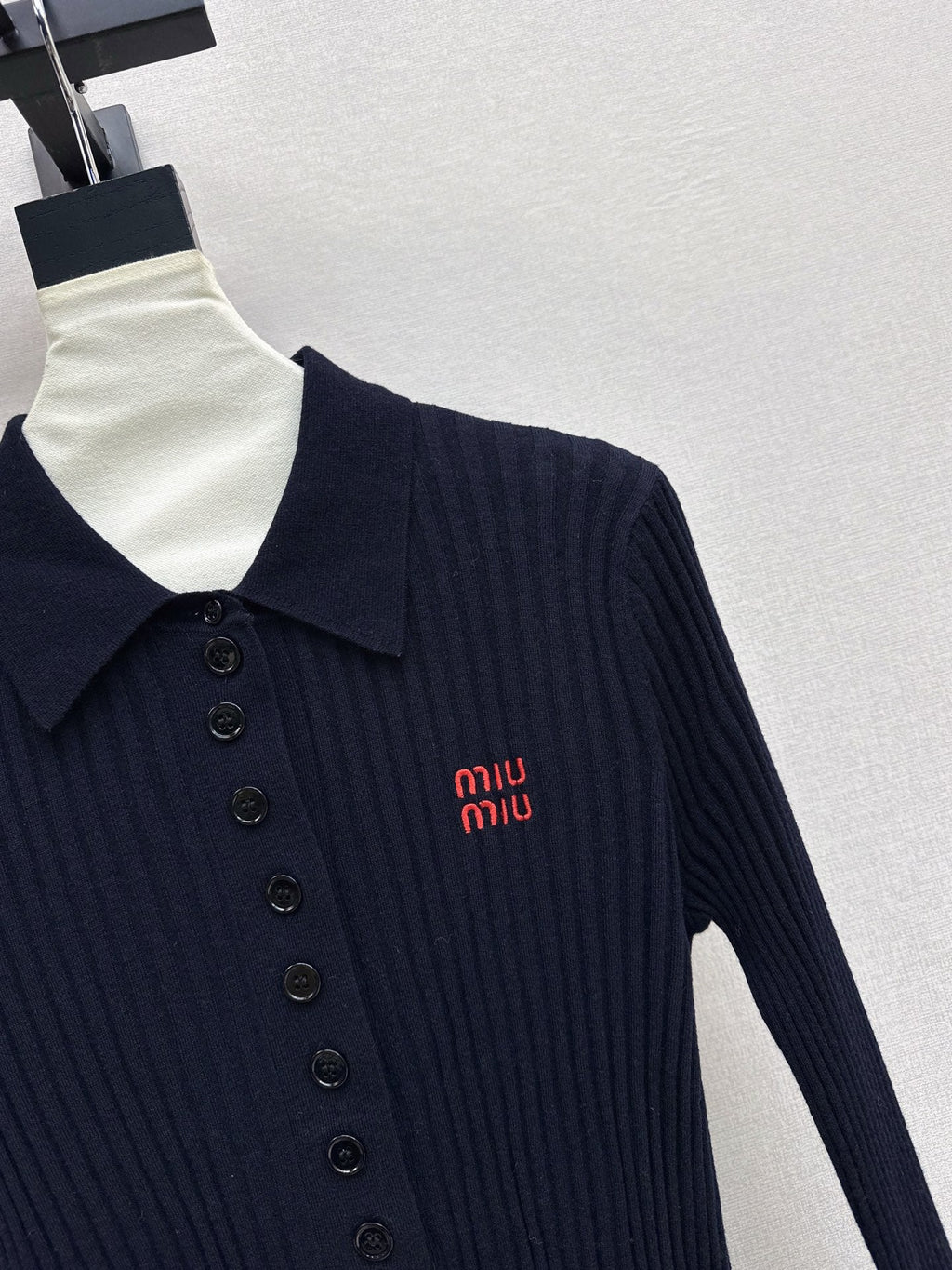 MIUMIU POLO SWEATER STYLE 831