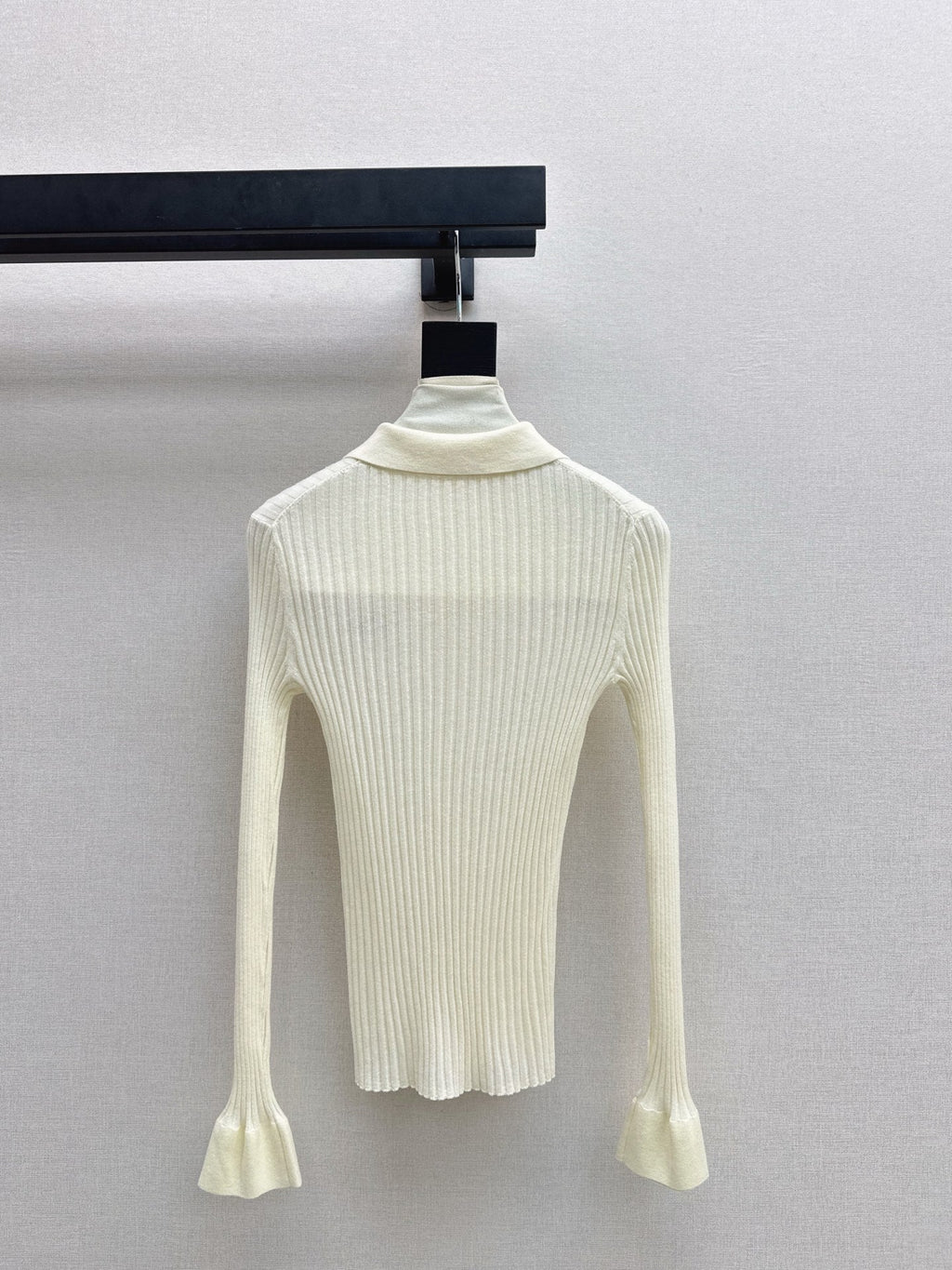 MIUMIU POLO SWEATER STYLE 830