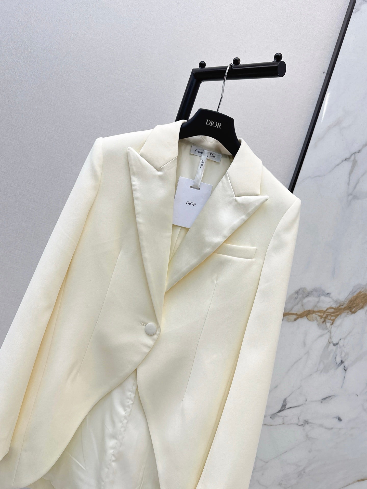 DIOR 25S TAILCOAT 610