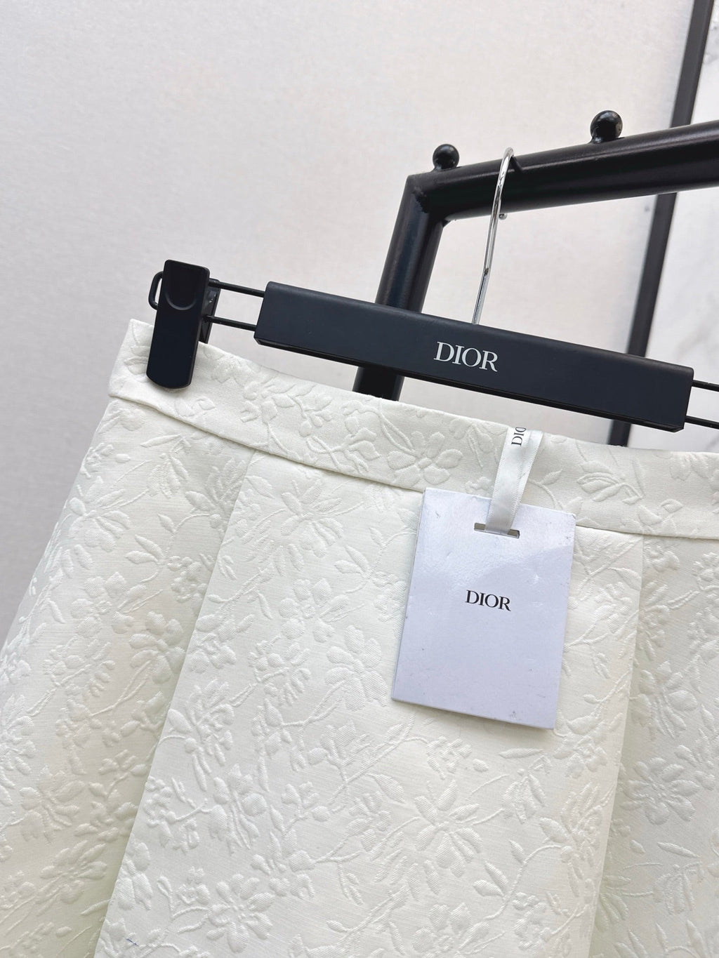 DIOR 25S WHITE FLARED SKIRT 514