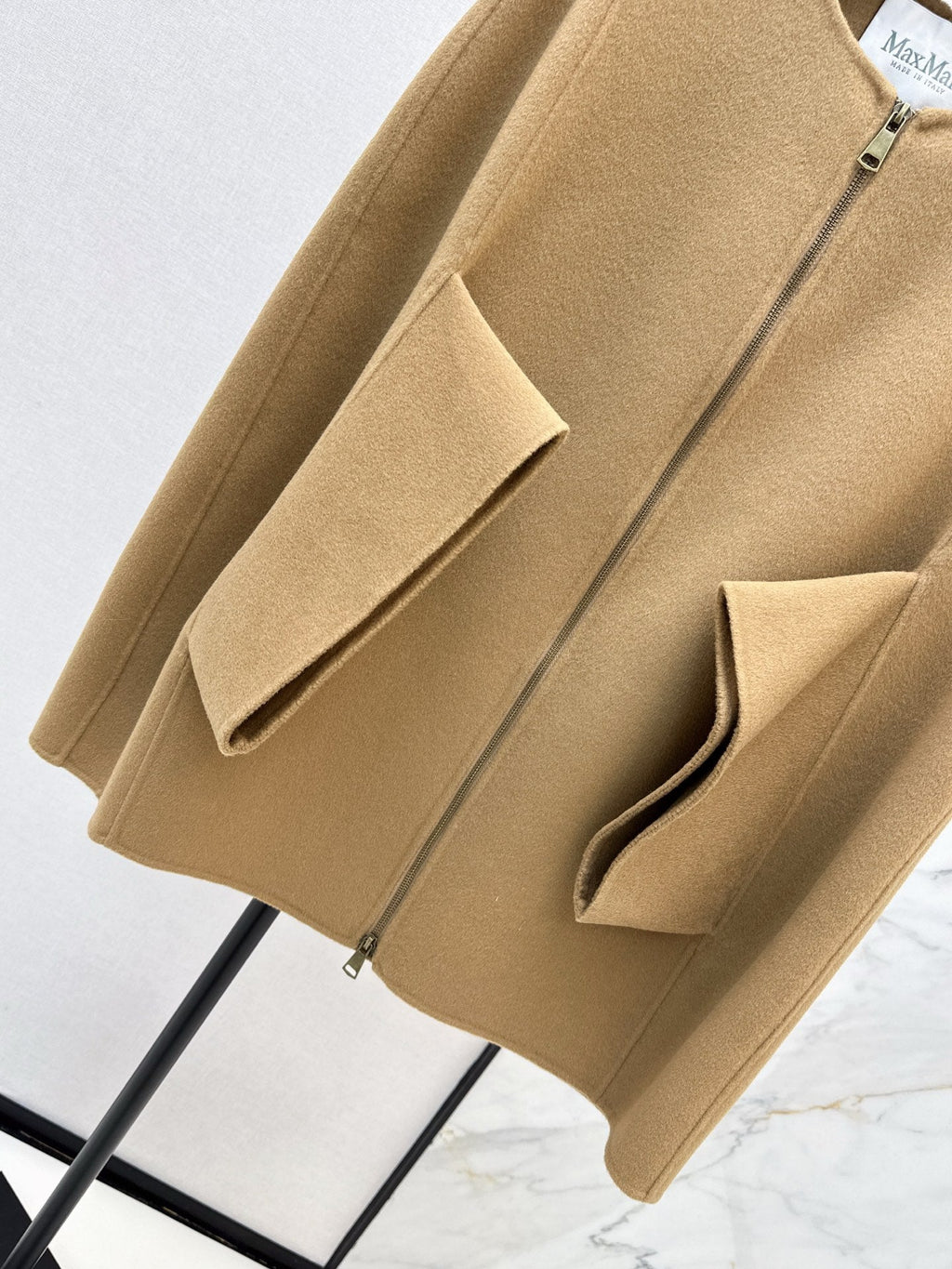 MAX MARA 25S BATWING CAPE COAT 144