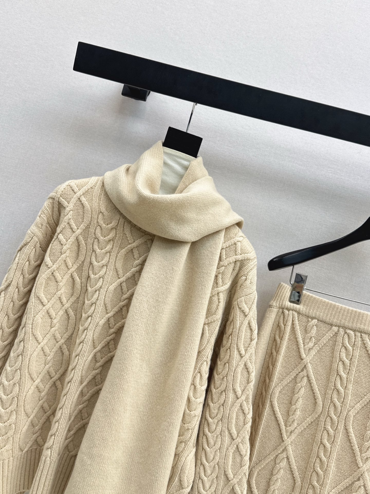 MAX MARA 25S KNIT SKIRT SET 091