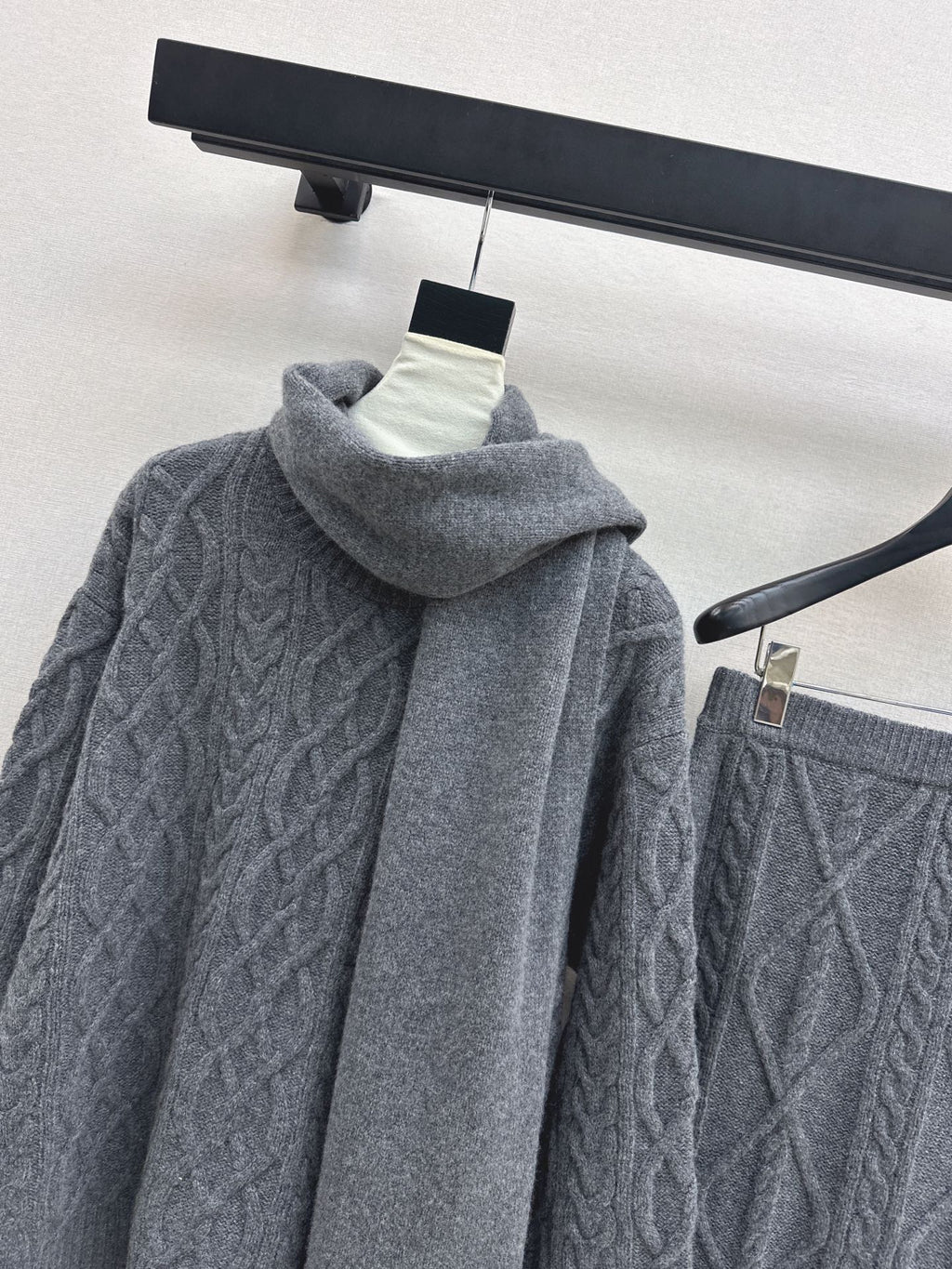 MAX MARA 25S KNIT SKIRT SET 092