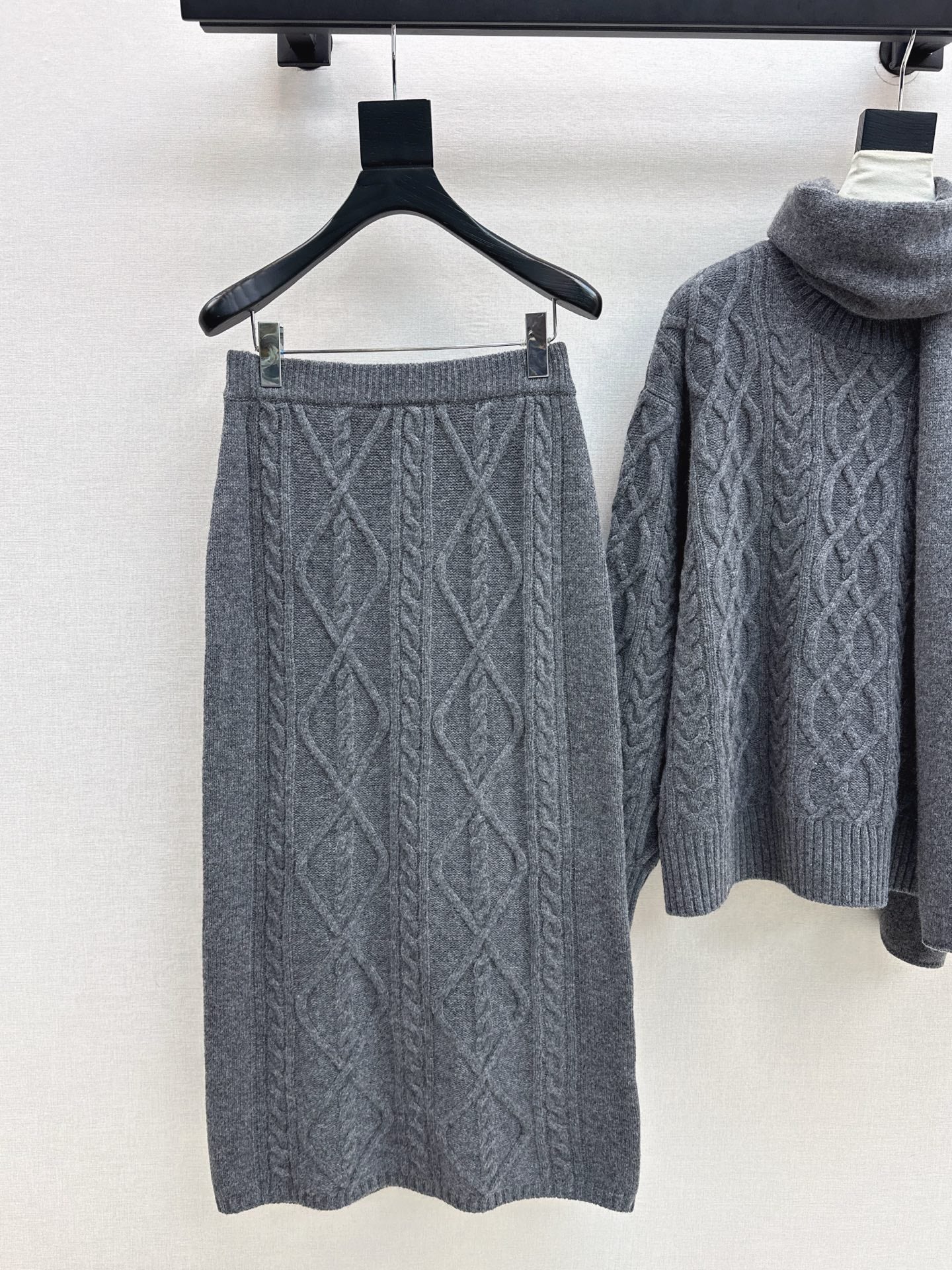 MAX MARA 25S KNIT SKIRT SET 092