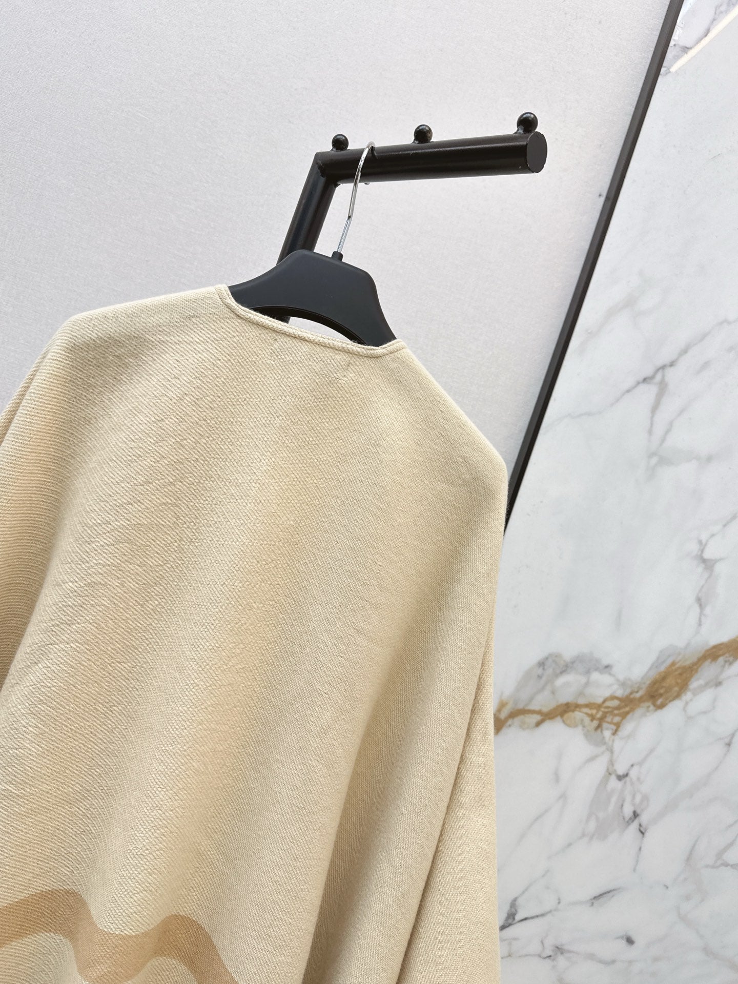 MAX MARA 25S JACQUARD CAPE COAT 008