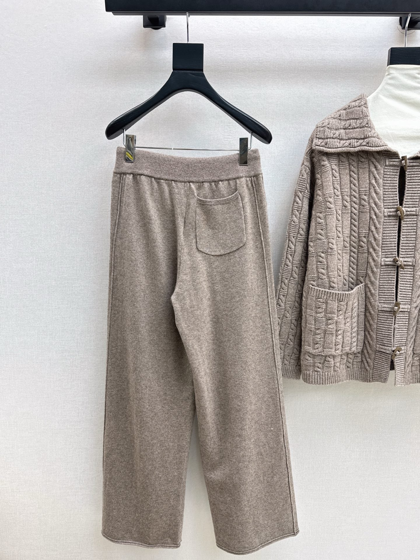 MAX MARA 25S OVERSIZED KNIT SET 033