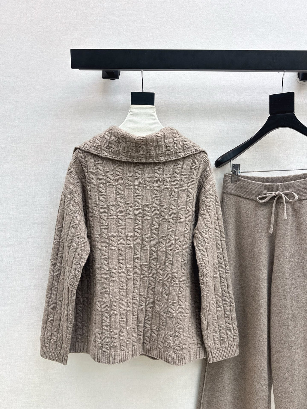 MAX MARA 25S OVERSIZED KNIT SET 033