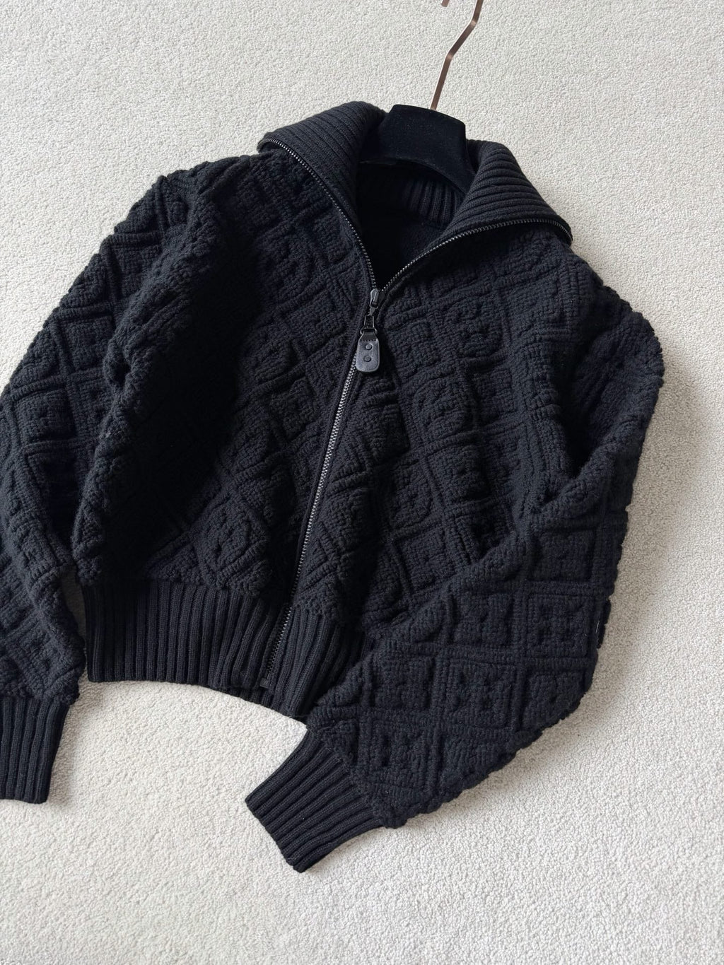 LV 25S WOOL CARDIGAN 0009