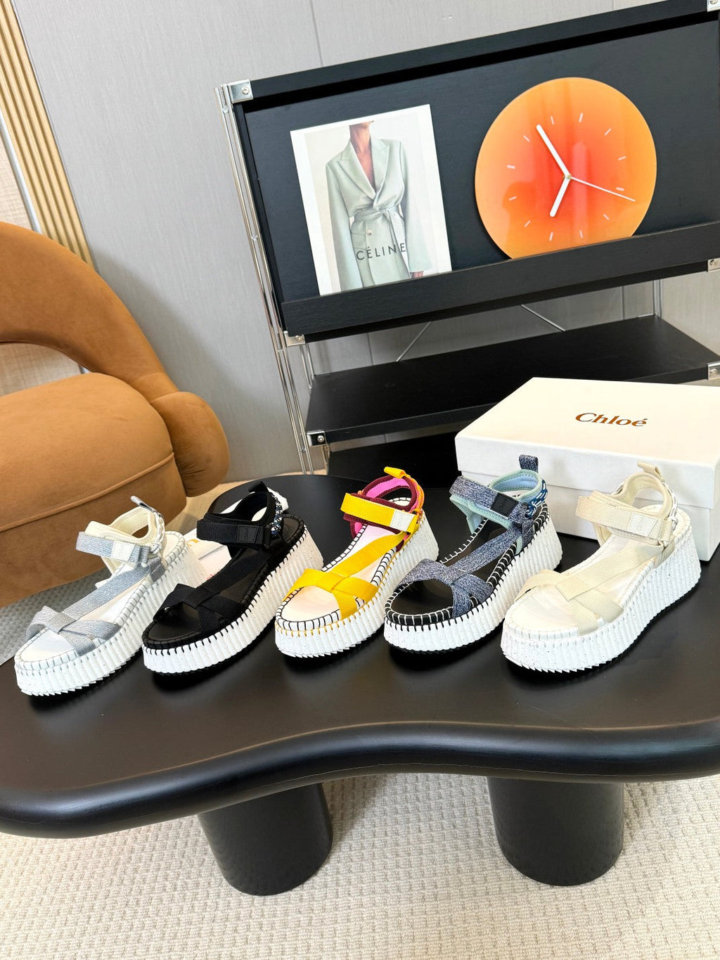 NAMA WEDGE SANDALS IN GREY FABRIC AND WHITE RUBBER