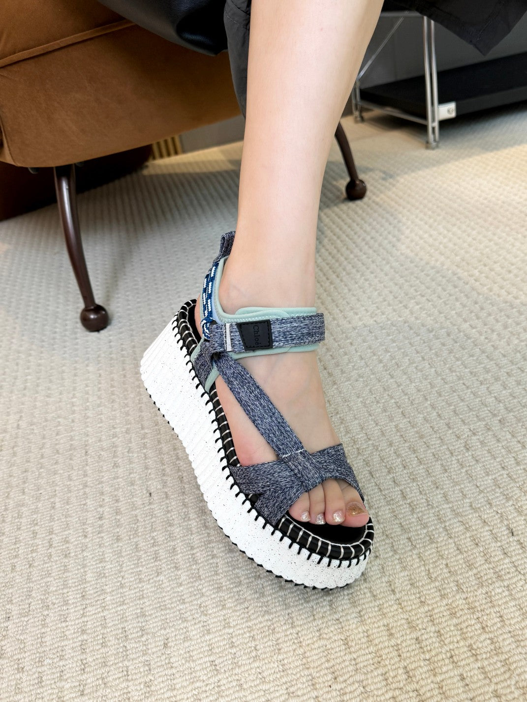 CHLOÉ NAMA WEDGE SANDALS IN GREY FABRIC AND WHITE RUBBER
