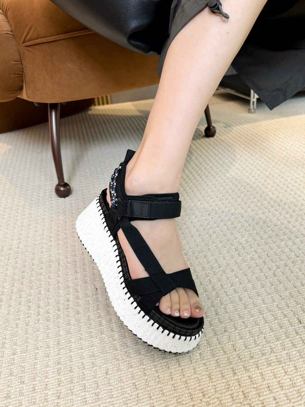 CHLOÉ NAMA WEDGE SANDALS IN BLACK FABRIC AND WHITE RUBBER