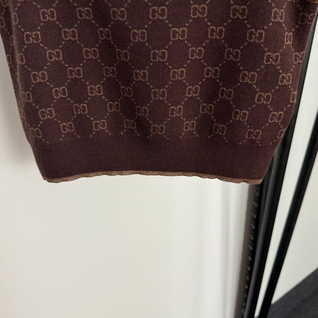 GUCCI SLEEVELESS TOP STYLE 2