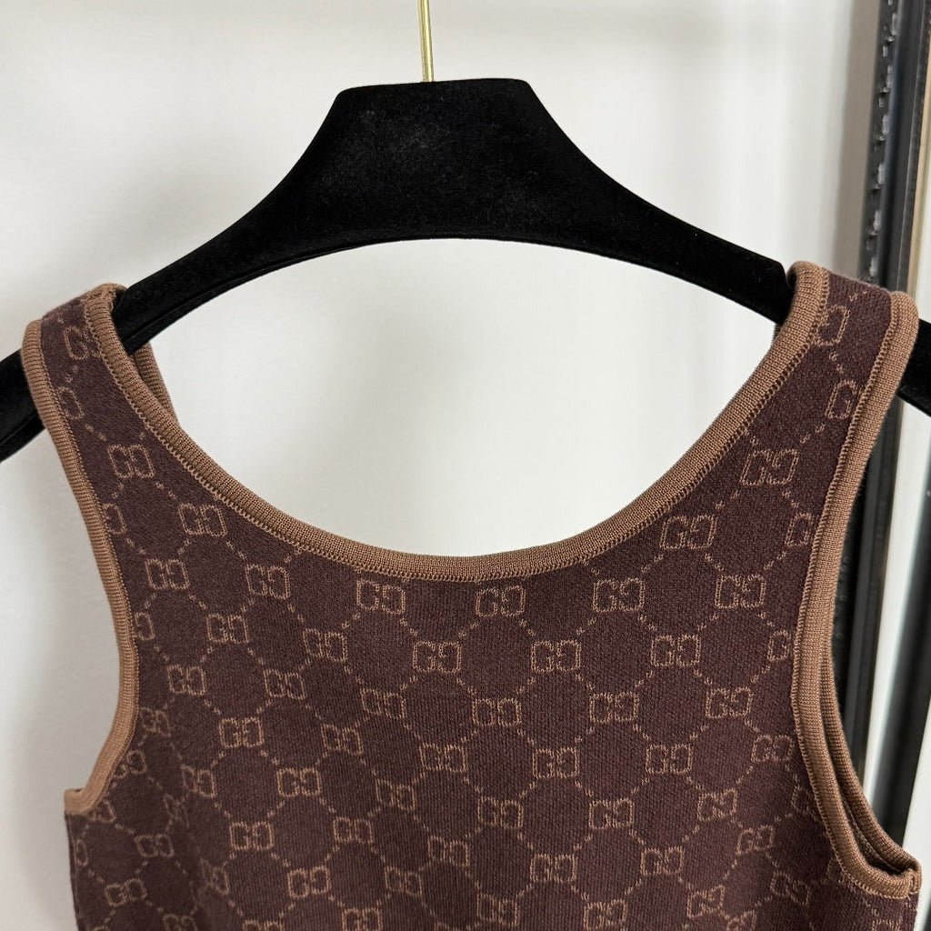 GUCCI SLEEVELESS TOP STYLE 2