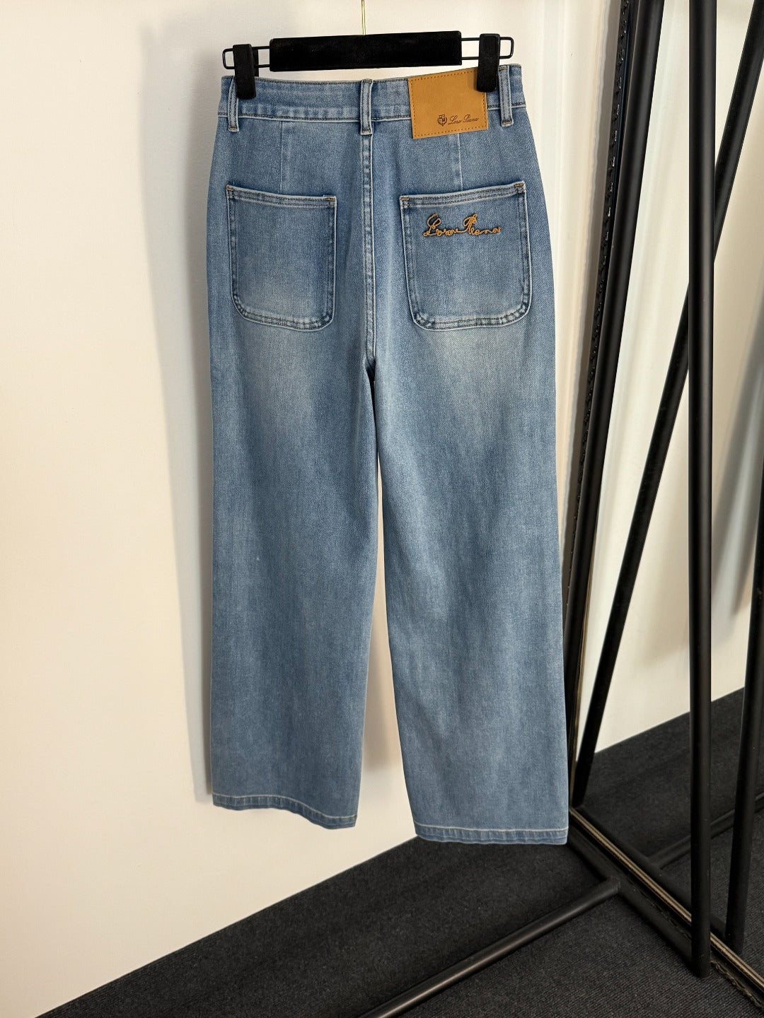 LP HIGH-WAISTED DENIM PANTS STYLE 15