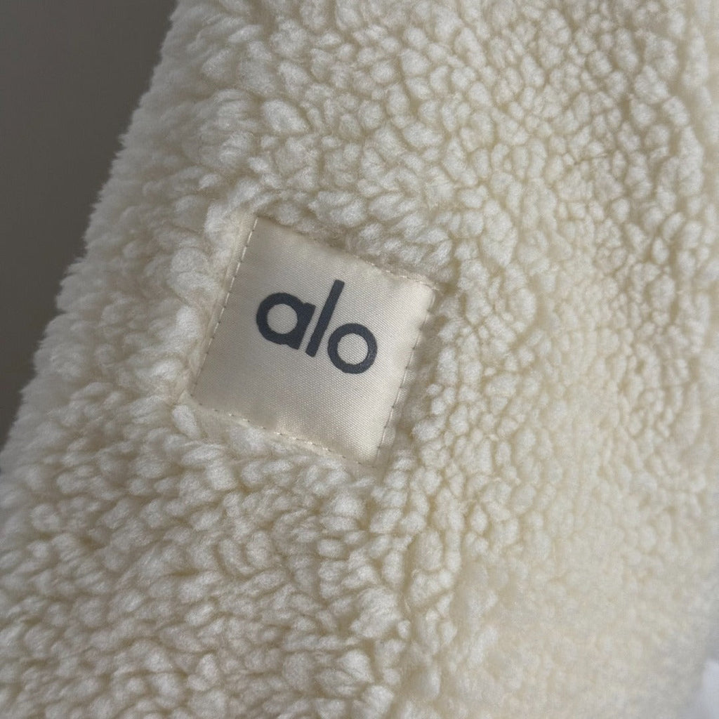 ALO SHERPA JACKET STYLE 16