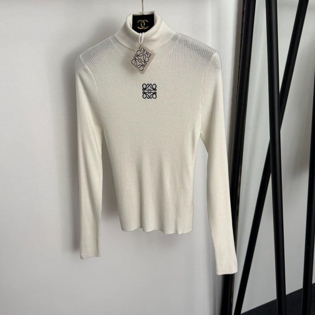 LOEWE TURTLENECK SWEATER STYLE 314